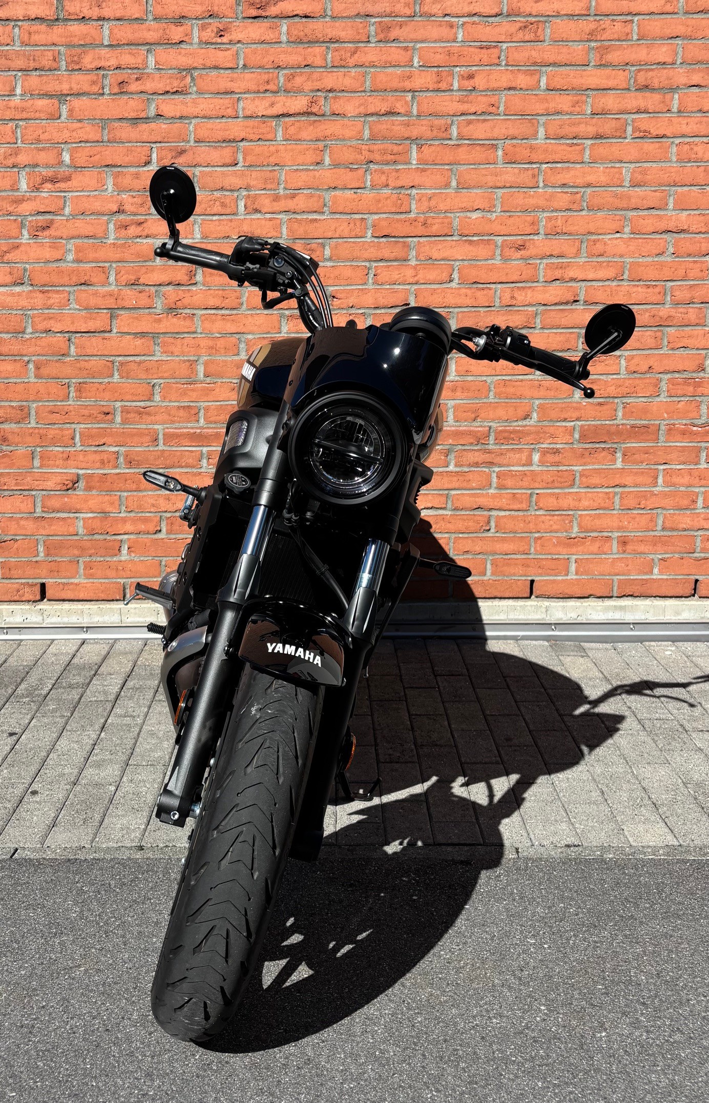 YAMAHA XSR 700-image-2