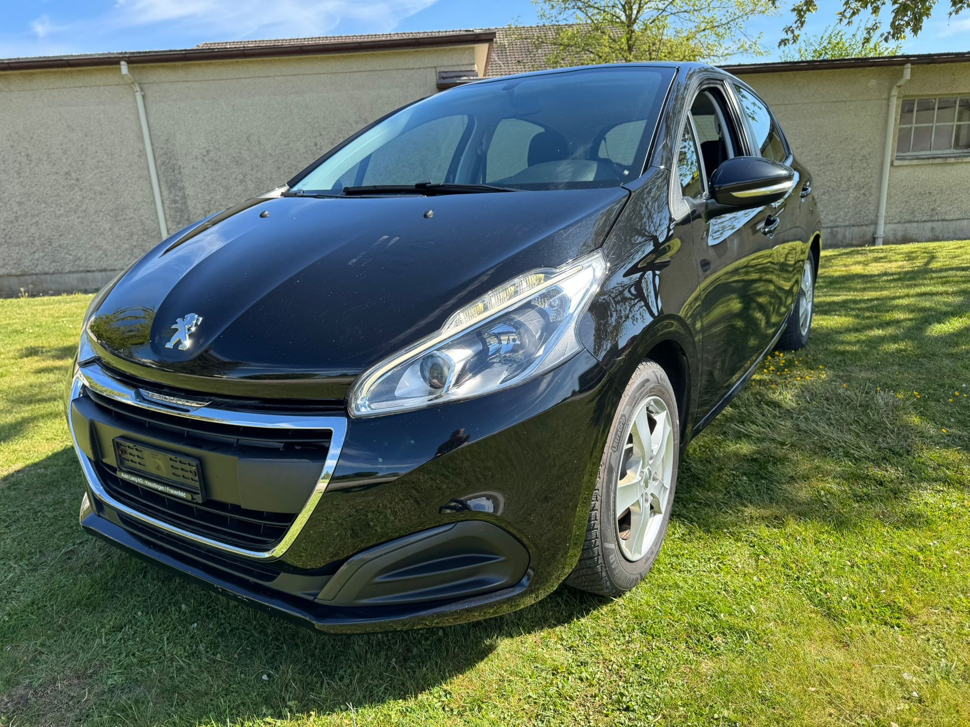 PEUGEOT 208 1.6 BlueHDi Active