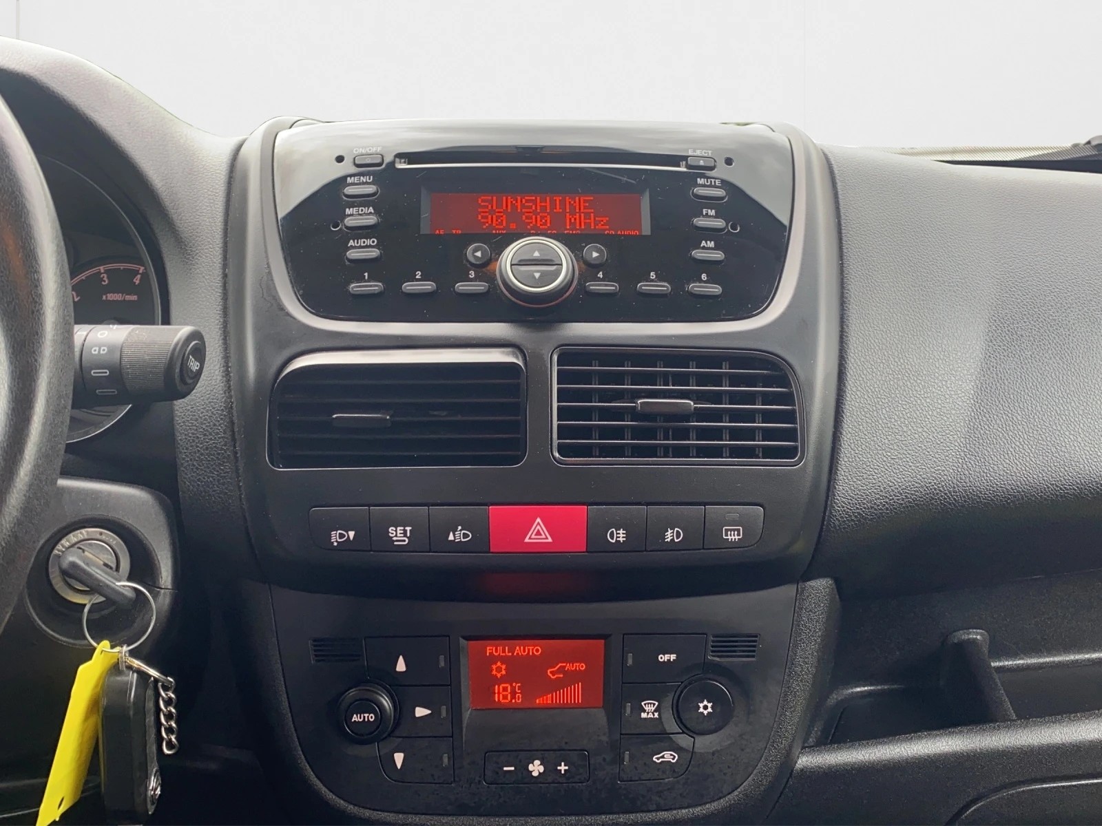 OPEL Combo 1.4 Turbo Cosmo L1H1-image-14