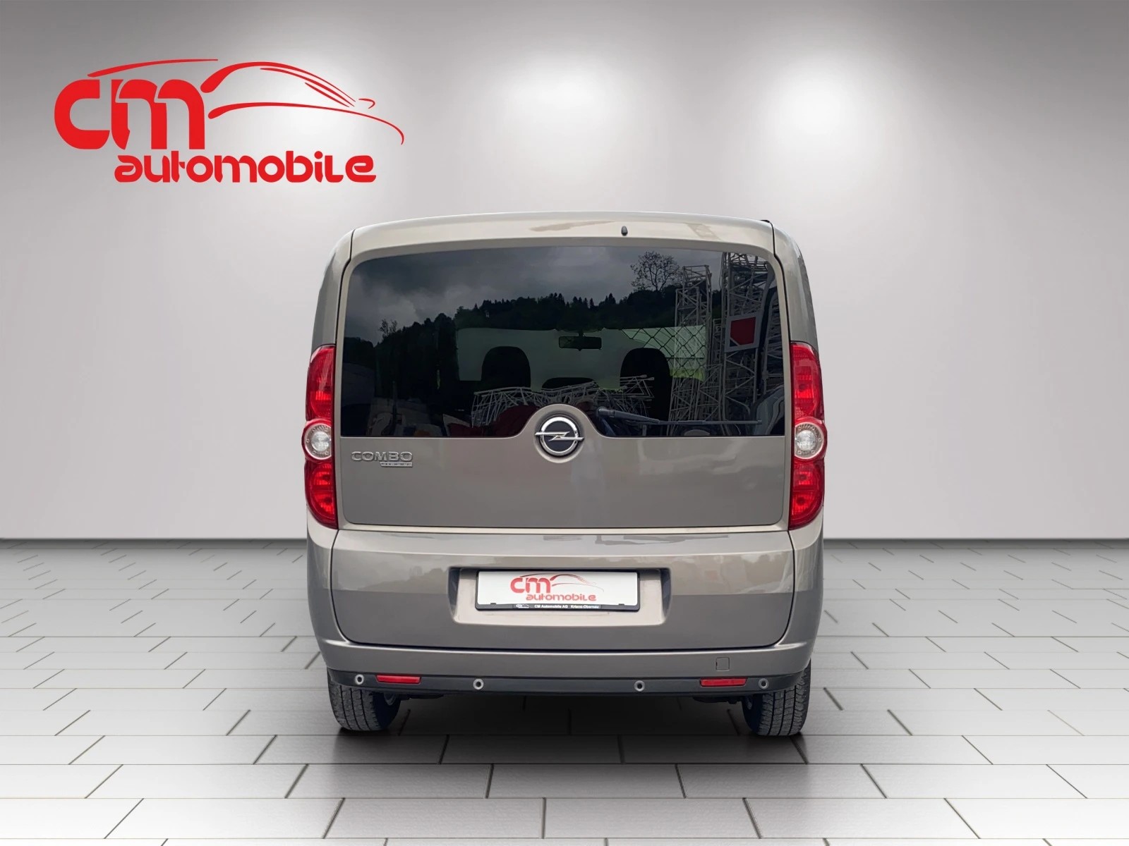 OPEL Combo 1.4 Turbo Cosmo L1H1-image-10