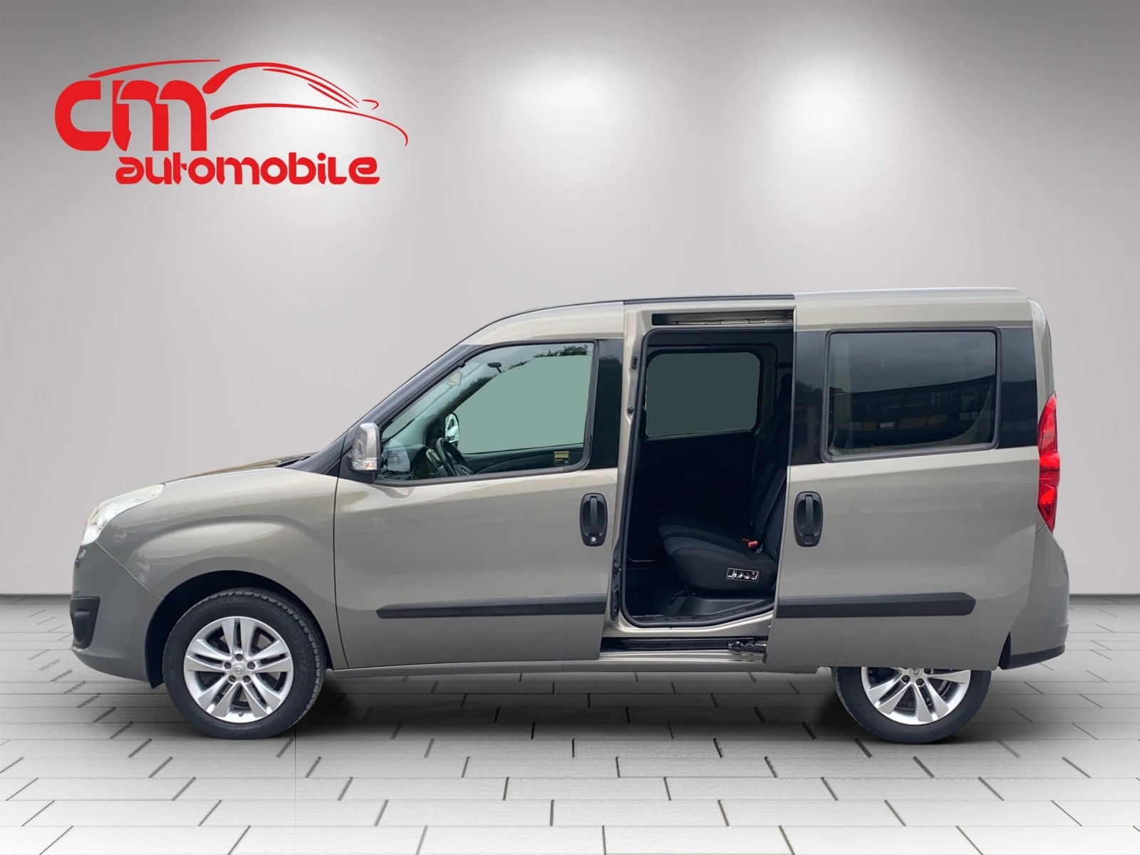 OPEL Combo 1.4 Turbo Cosmo L1H1-image-6