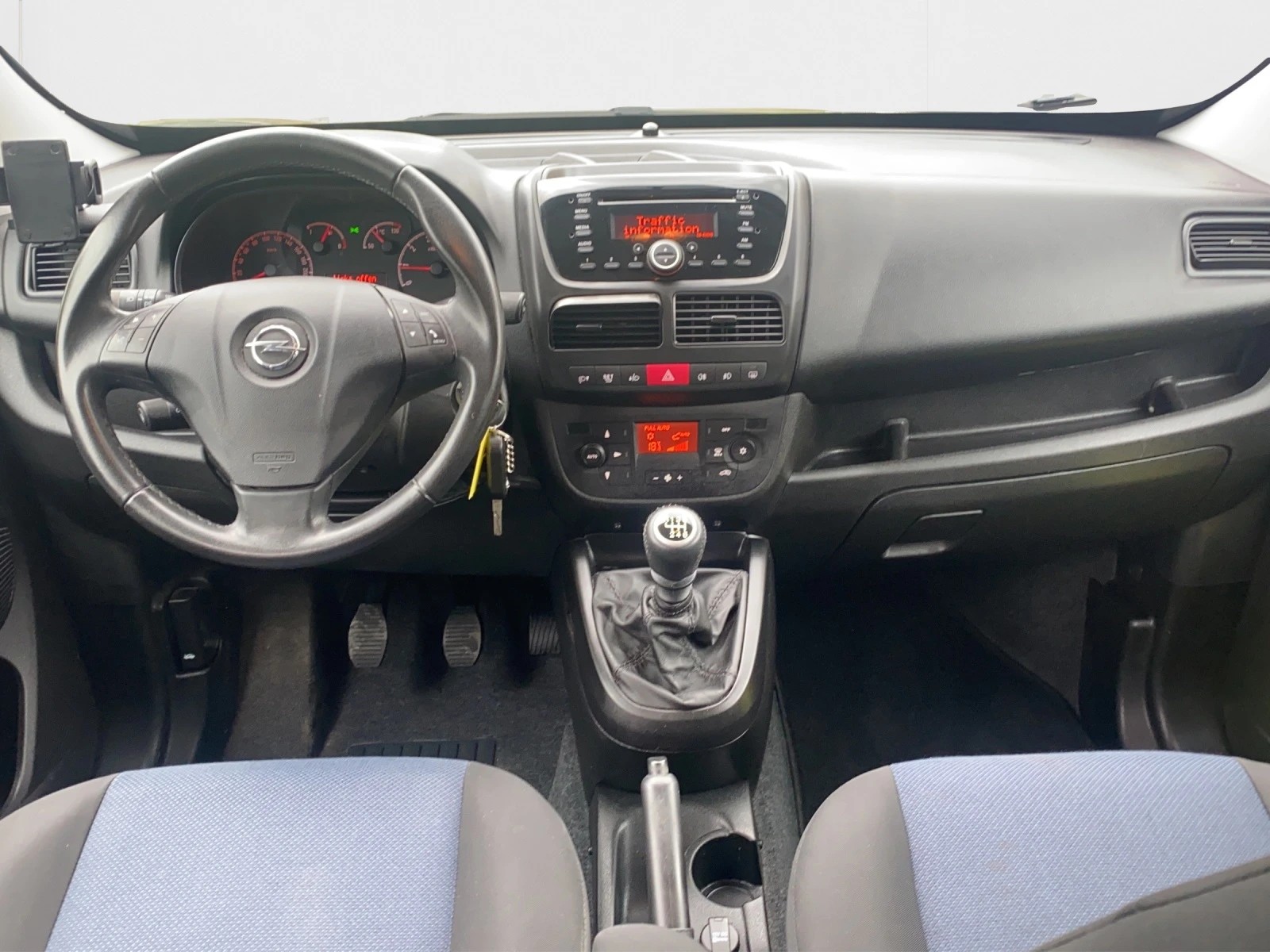 OPEL Combo 1.4 Turbo Cosmo L1H1-image-16