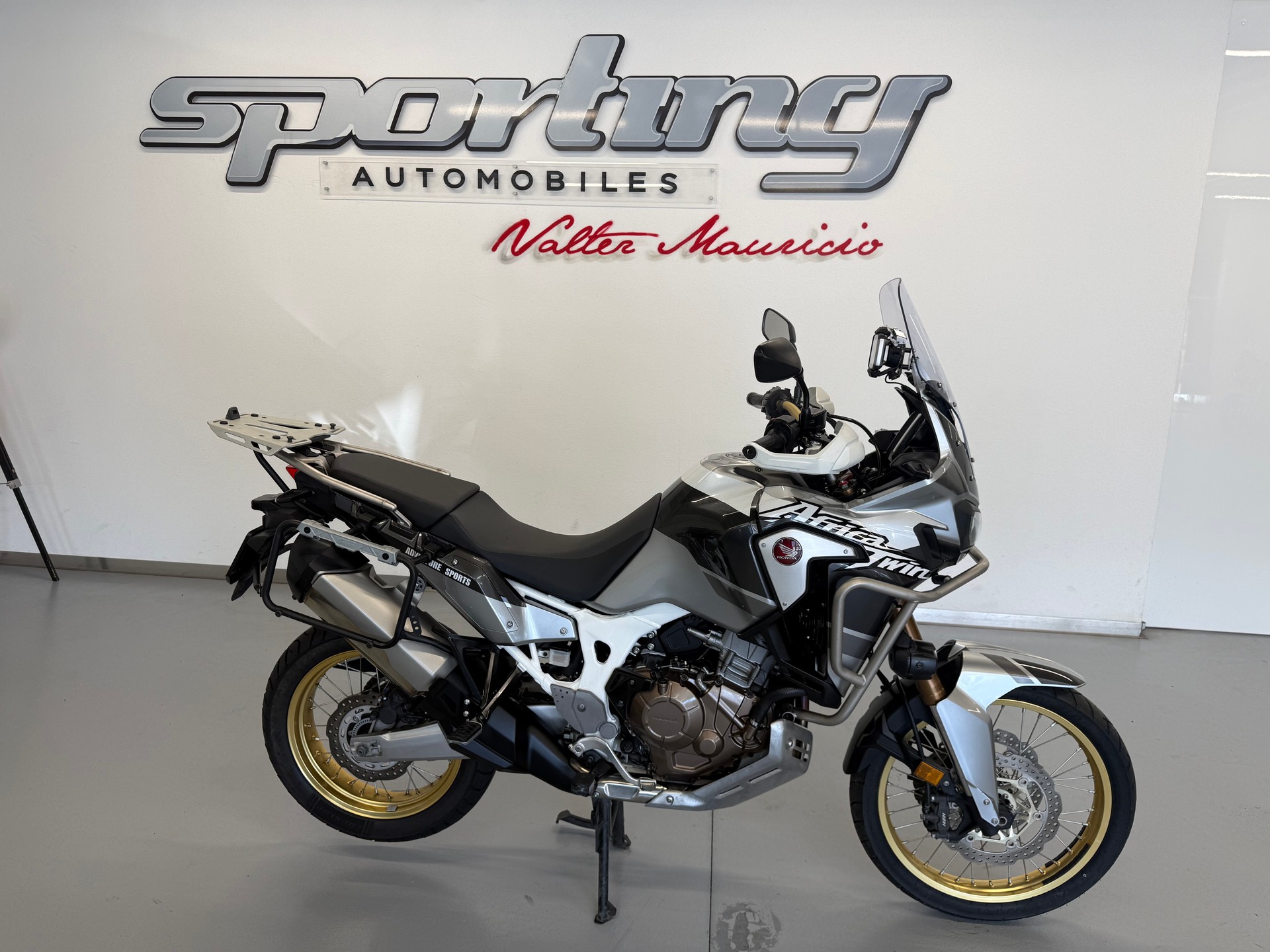 HONDA CRF 1000A Adventure Africa Twin-image-4