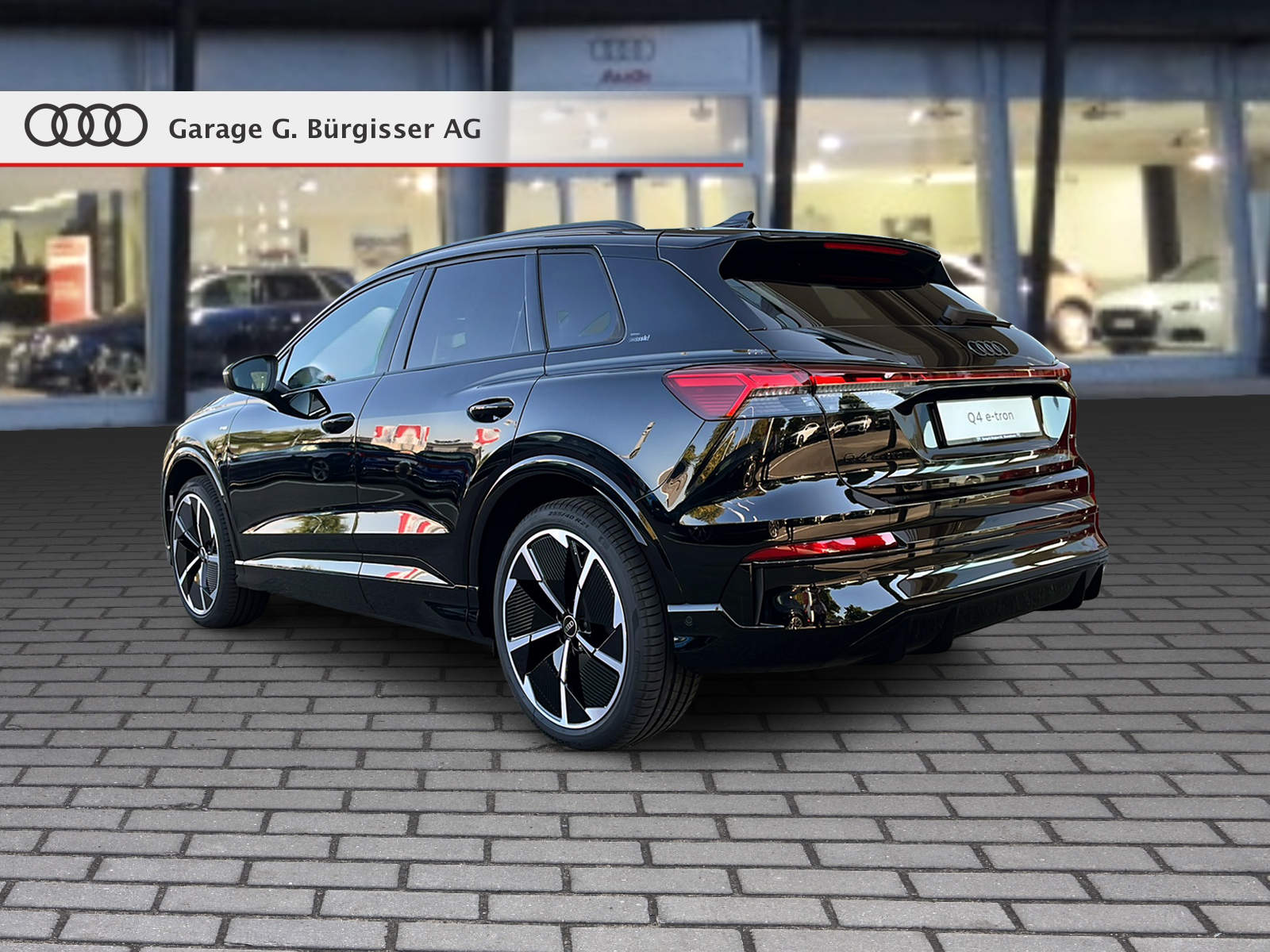 AUDI Q4 e-tron SUV quattro performance Swiss Ski Mythosschwarz Metallic-showroom-element-3