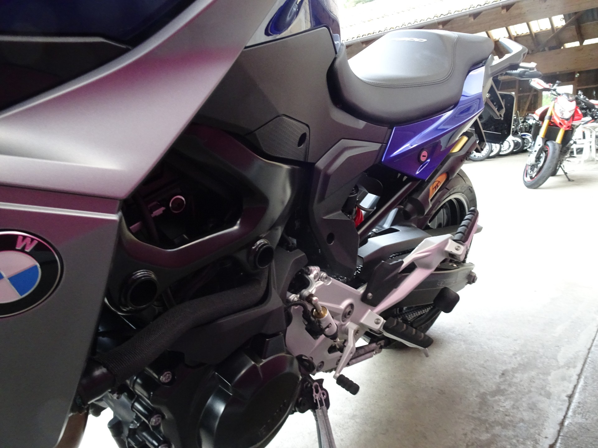 BMW F 900 R A2 ABS-image-12