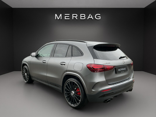 MERCEDES-BENZ GLA AMG 35 4Matic 8G-DCT-image-5