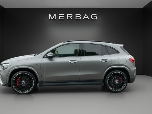 MERCEDES-BENZ GLA AMG 35 4Matic 8G-DCT-image-2