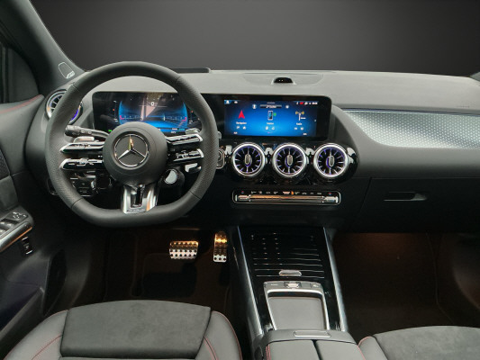MERCEDES-BENZ GLA AMG 35 4Matic 8G-DCT-image-7