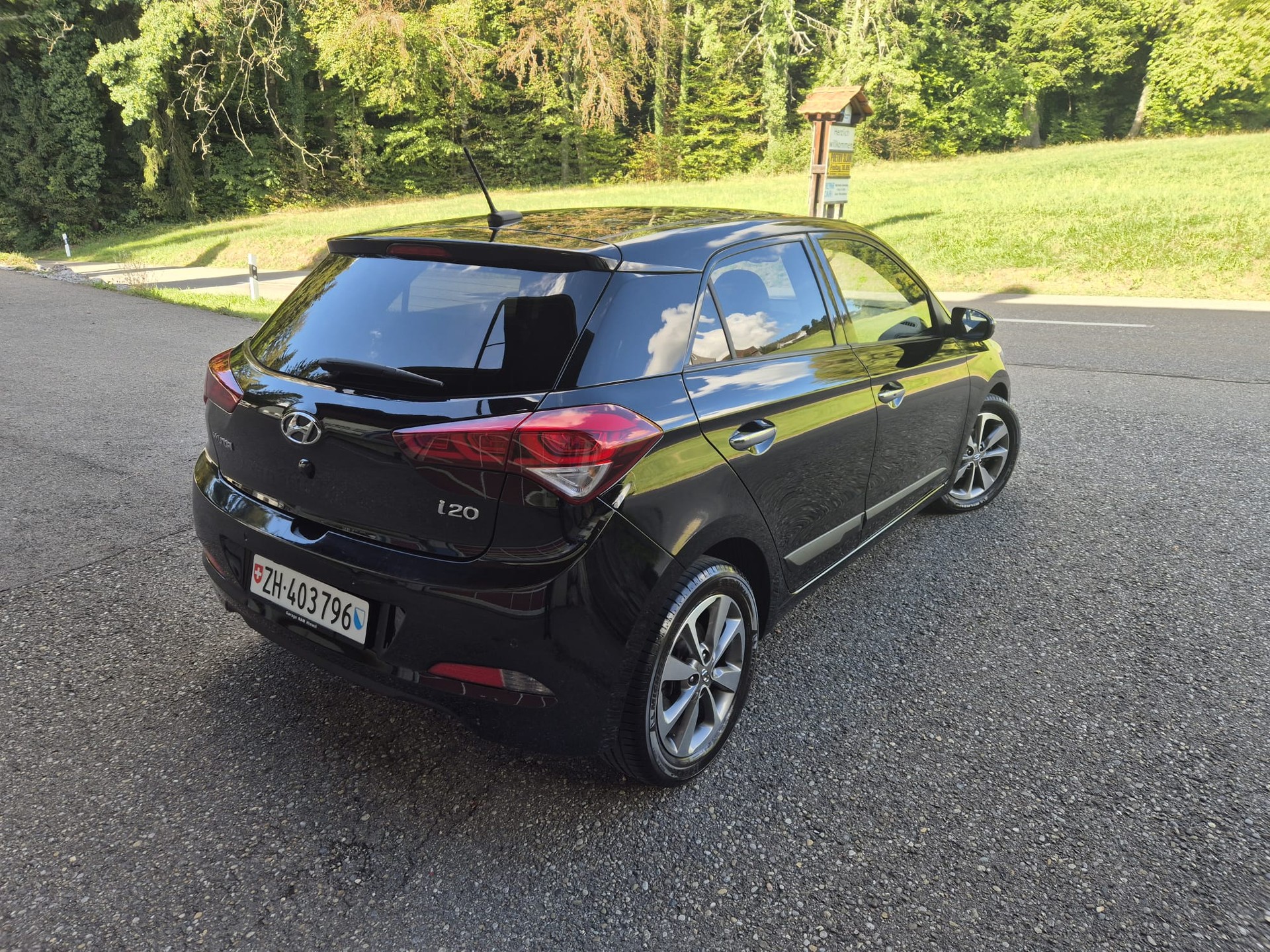 HYUNDAI 1.4 Vertex-image-2