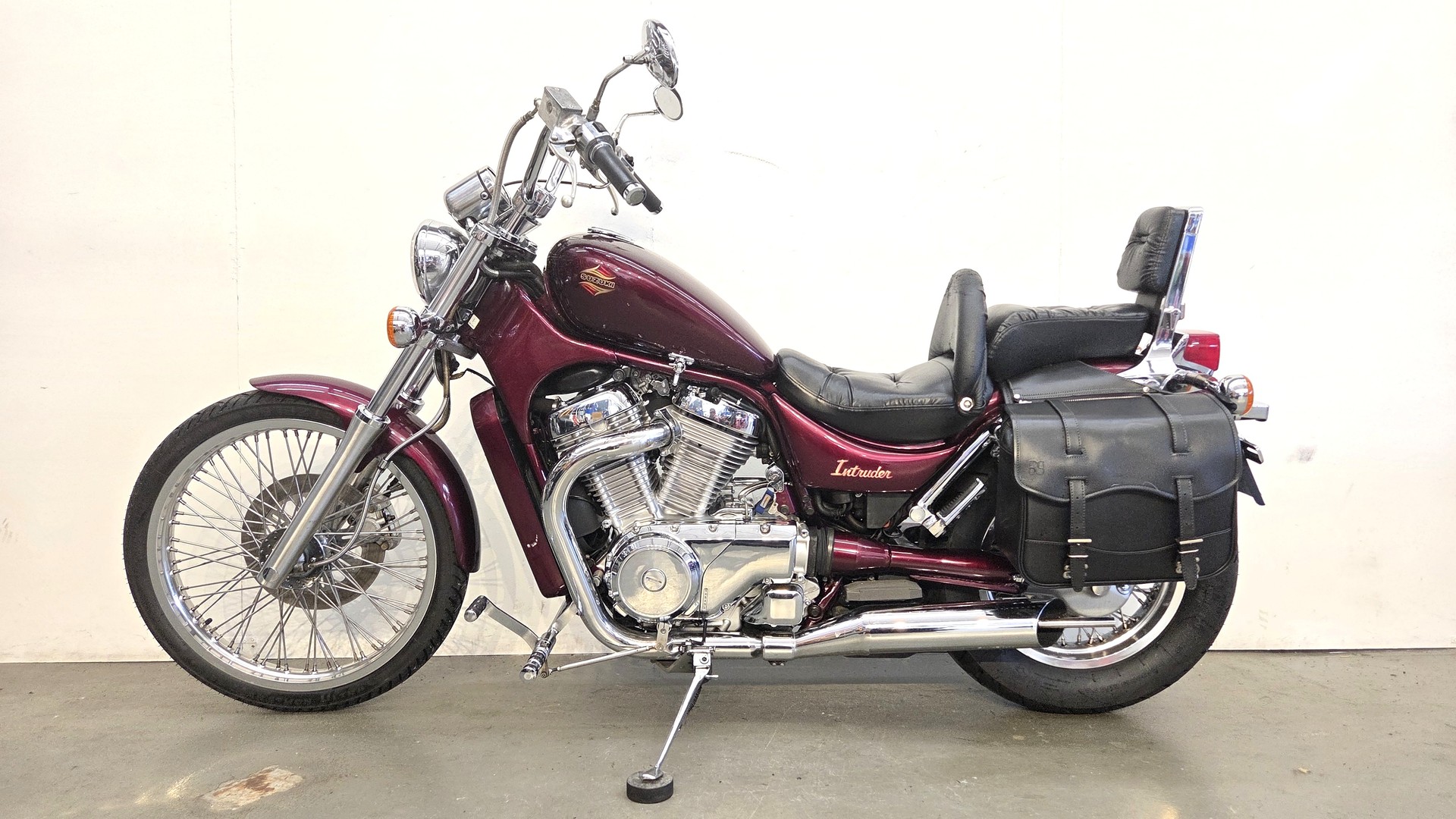 SUZUKI VS 750 GLP Intruder-image-1