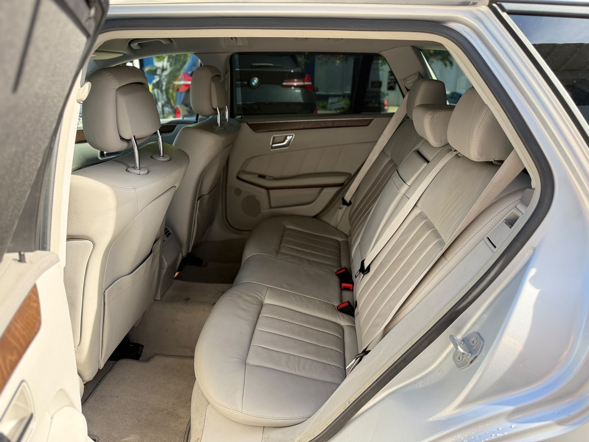 MERCEDES-BENZ E 220 CDI BlueEF My Star Kombi-image-9