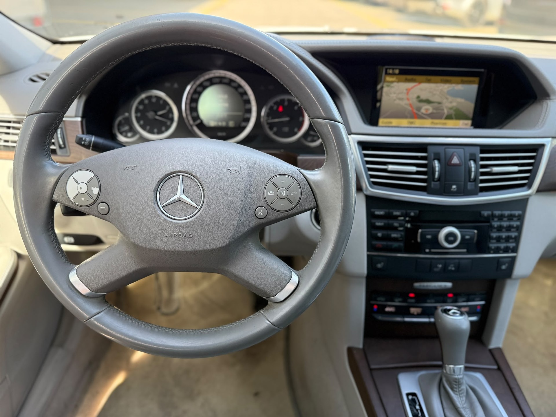 MERCEDES-BENZ E 220 CDI BlueEF My Star Kombi-image-11