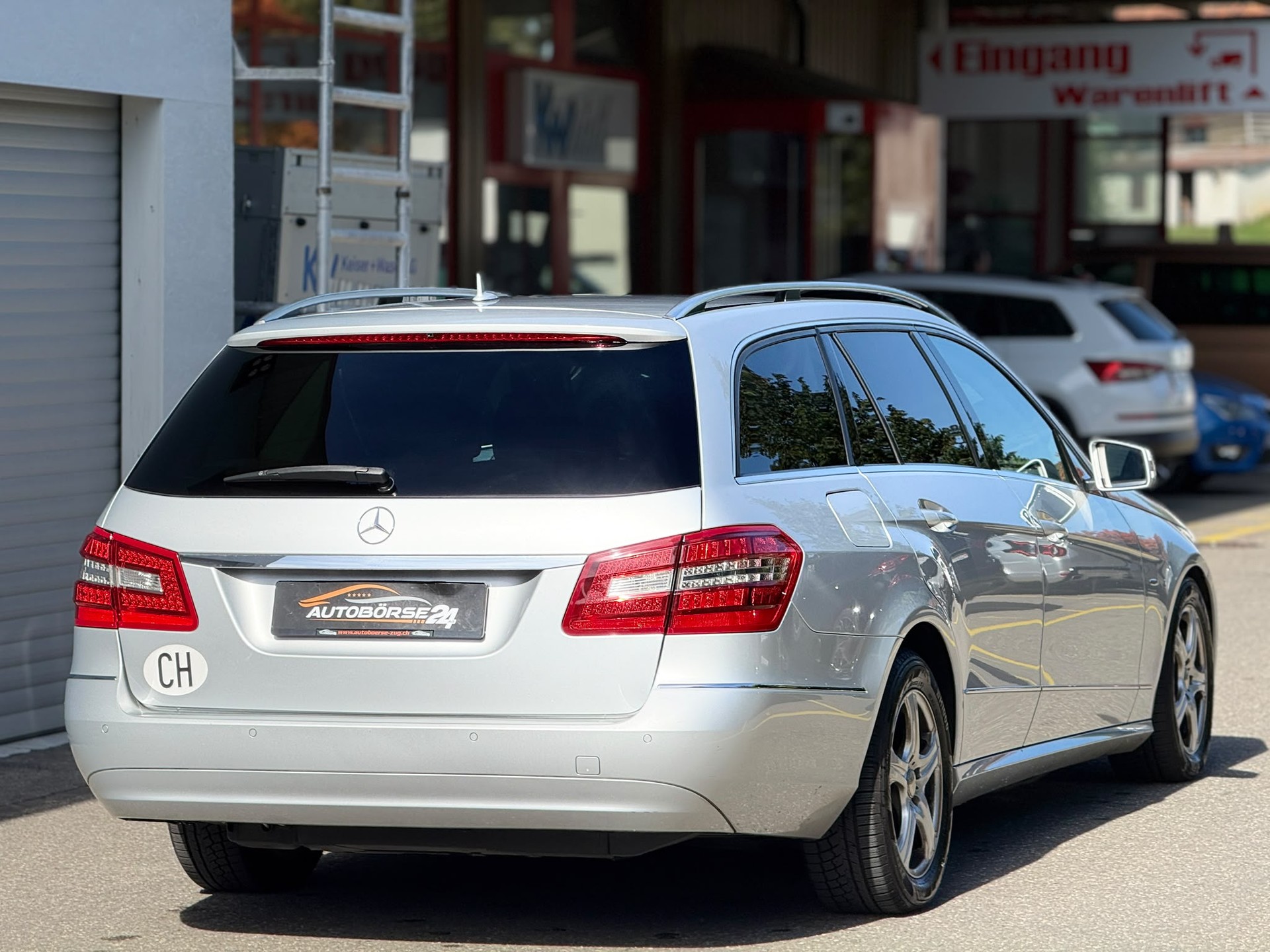 MERCEDES-BENZ E 220 CDI BlueEF My Star Kombi-image-4