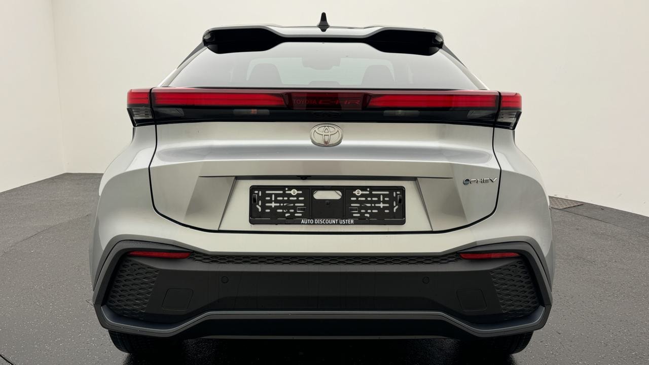 TOYOTA C-HR 2.0 PHEV CVT Style-showroom-element-3