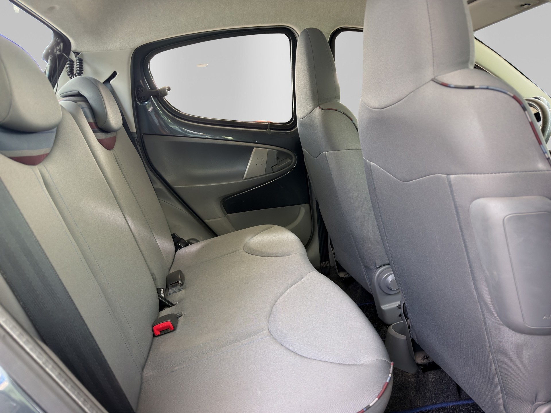 CITROEN C1 1.0i Chic (SX) SensoDrive-image-14