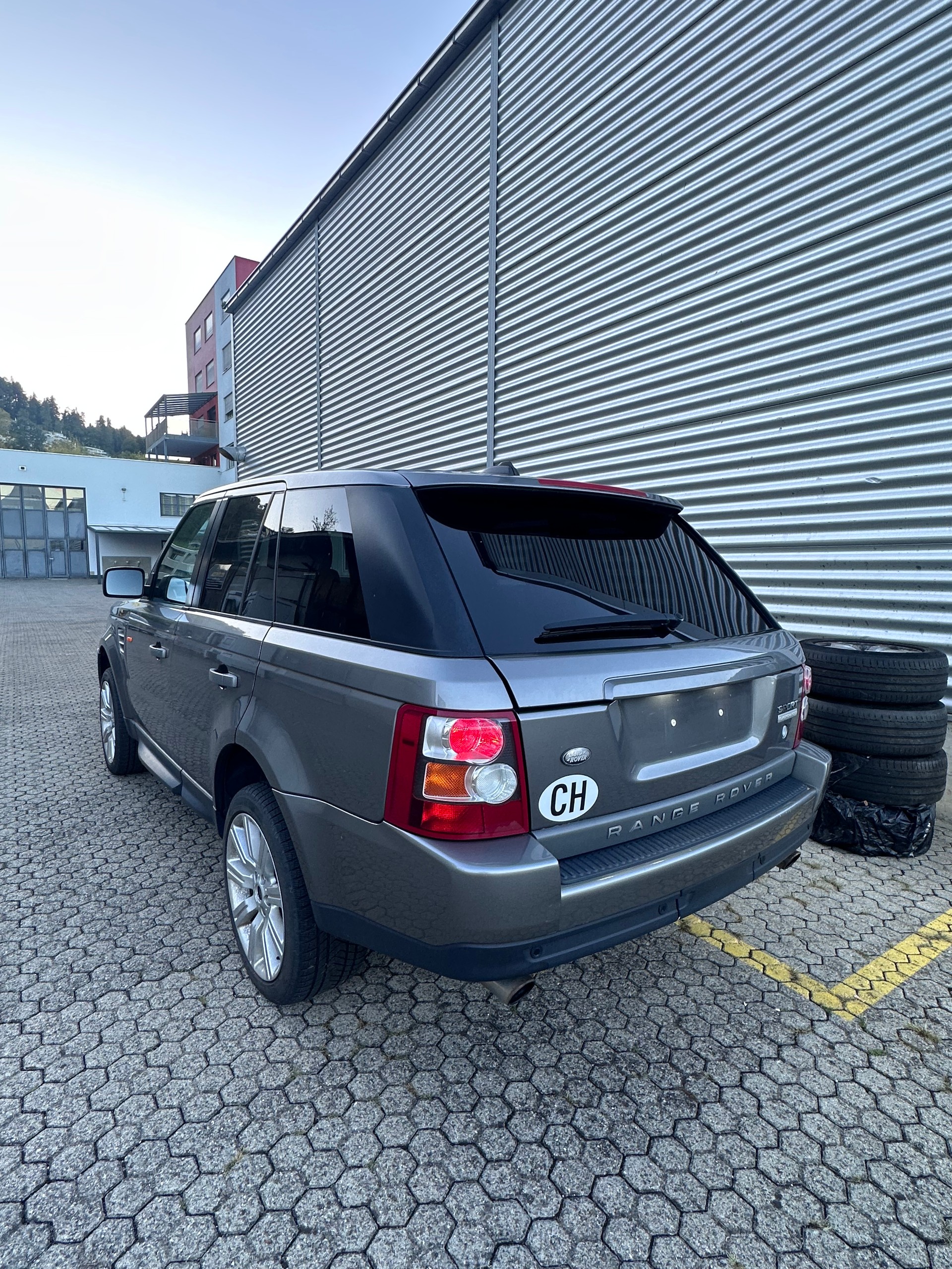 LAND ROVER Range Rover Sport 4.2 V8 SC Automatic, 4x4, ab MFK, ab Service-image-6