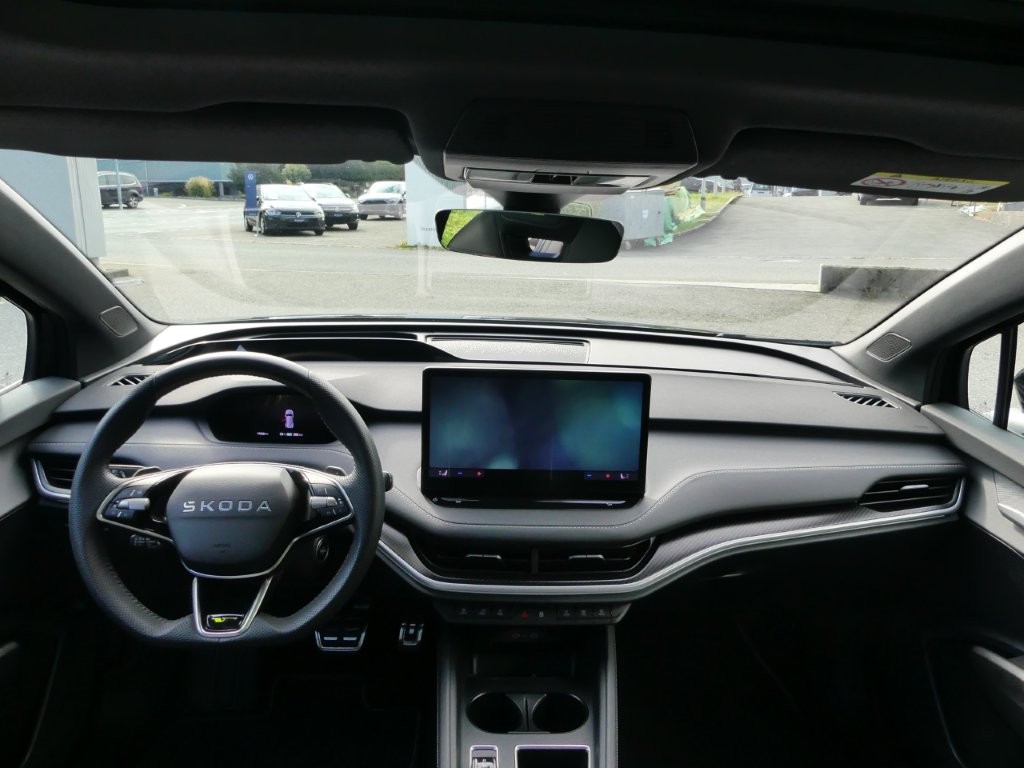 SKODA Enyaq 4x4 RS-image-7