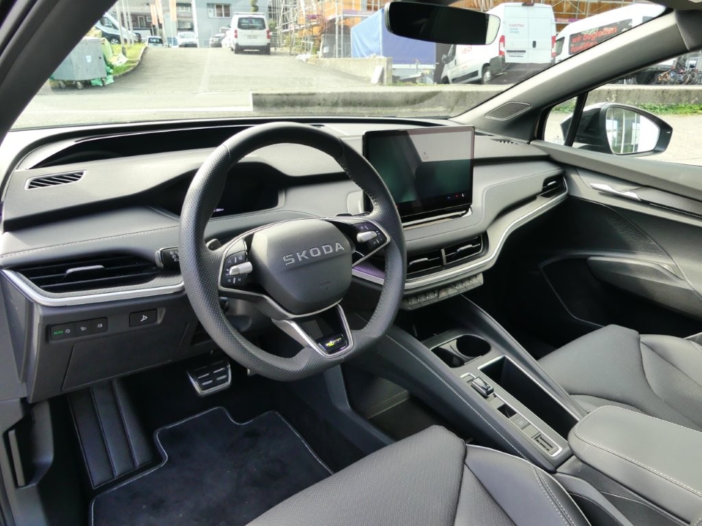 SKODA Enyaq 4x4 RS-image-6