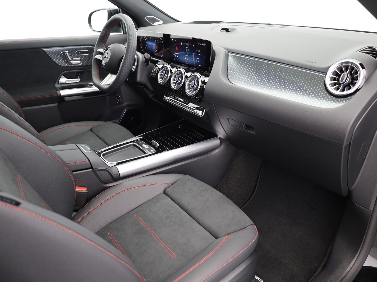 MERCEDES-BENZ GLA 250 4Matic 8G-DCT-image-8