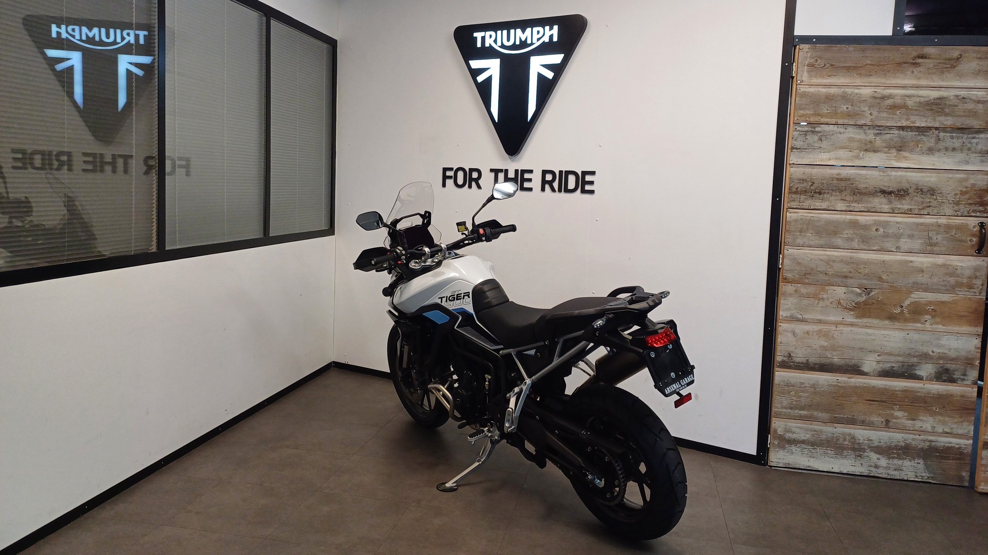 TRIUMPH Triumph Tiger 900 Alpine Edition "Valise latérales offerte"-image-5
