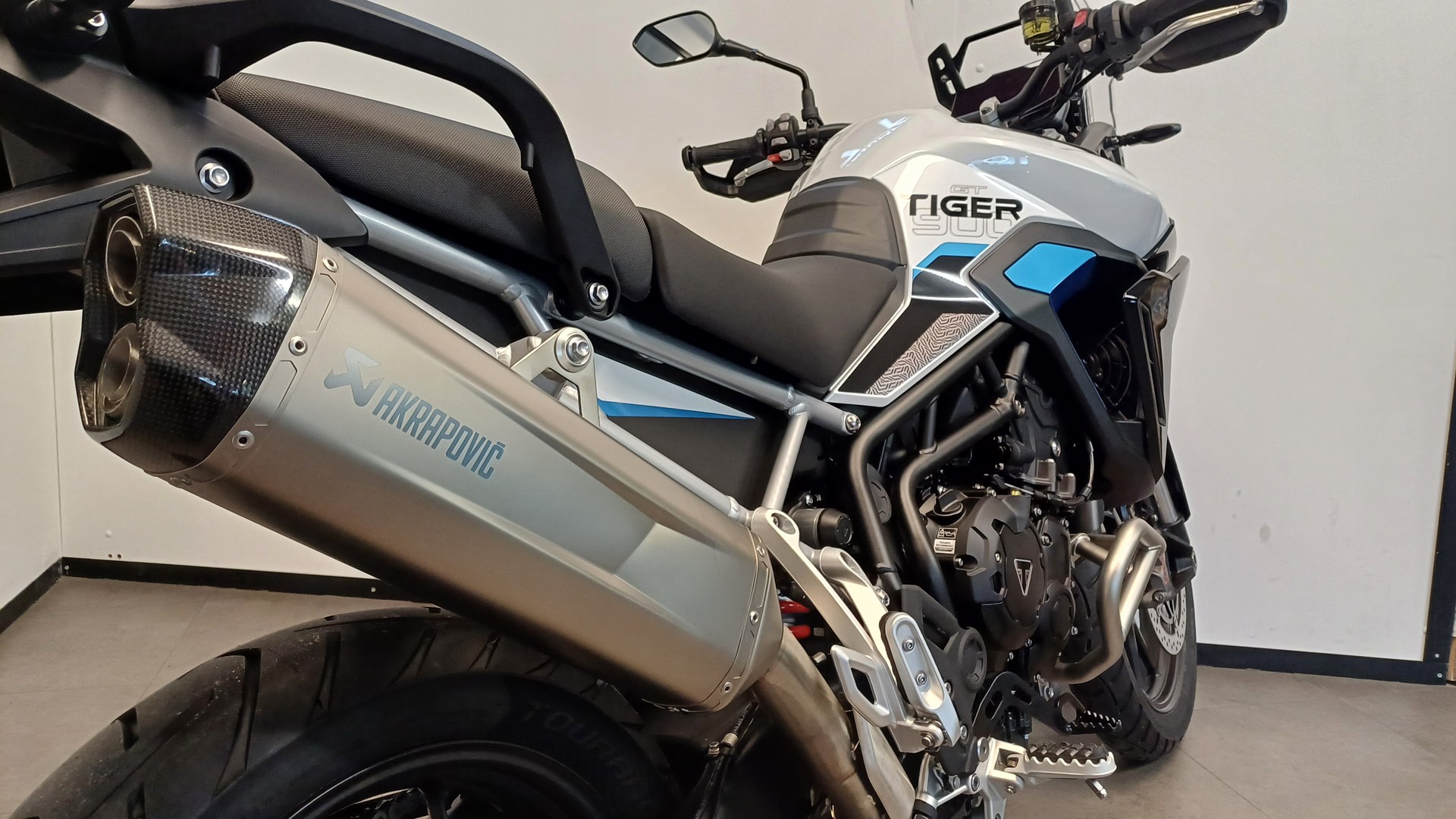 TRIUMPH Triumph Tiger 900 Alpine Edition "Valise latérales offerte"-image-8