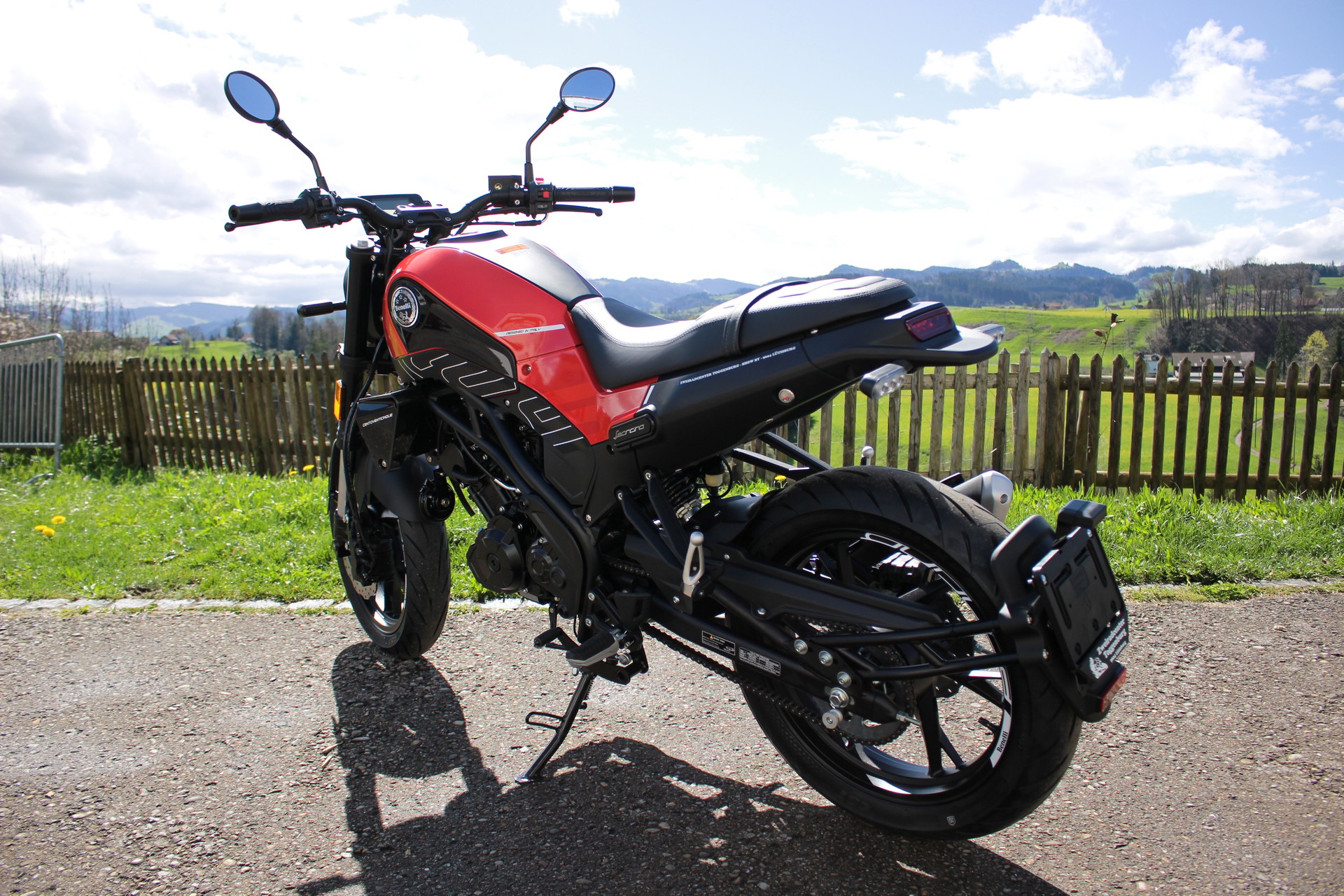BENELLI Leoncino 125-image-2