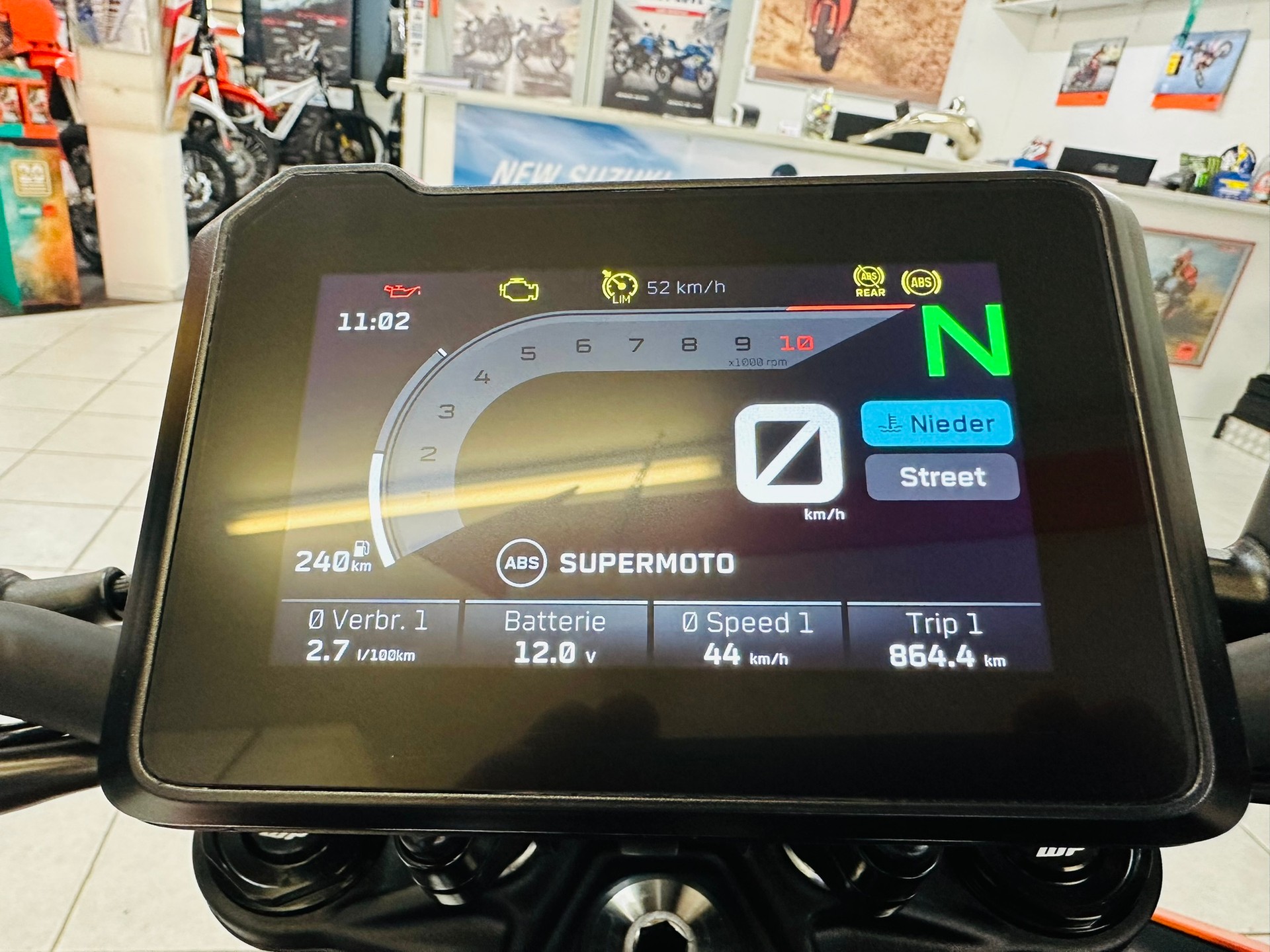 KTM 125 Duke 2024-image-5