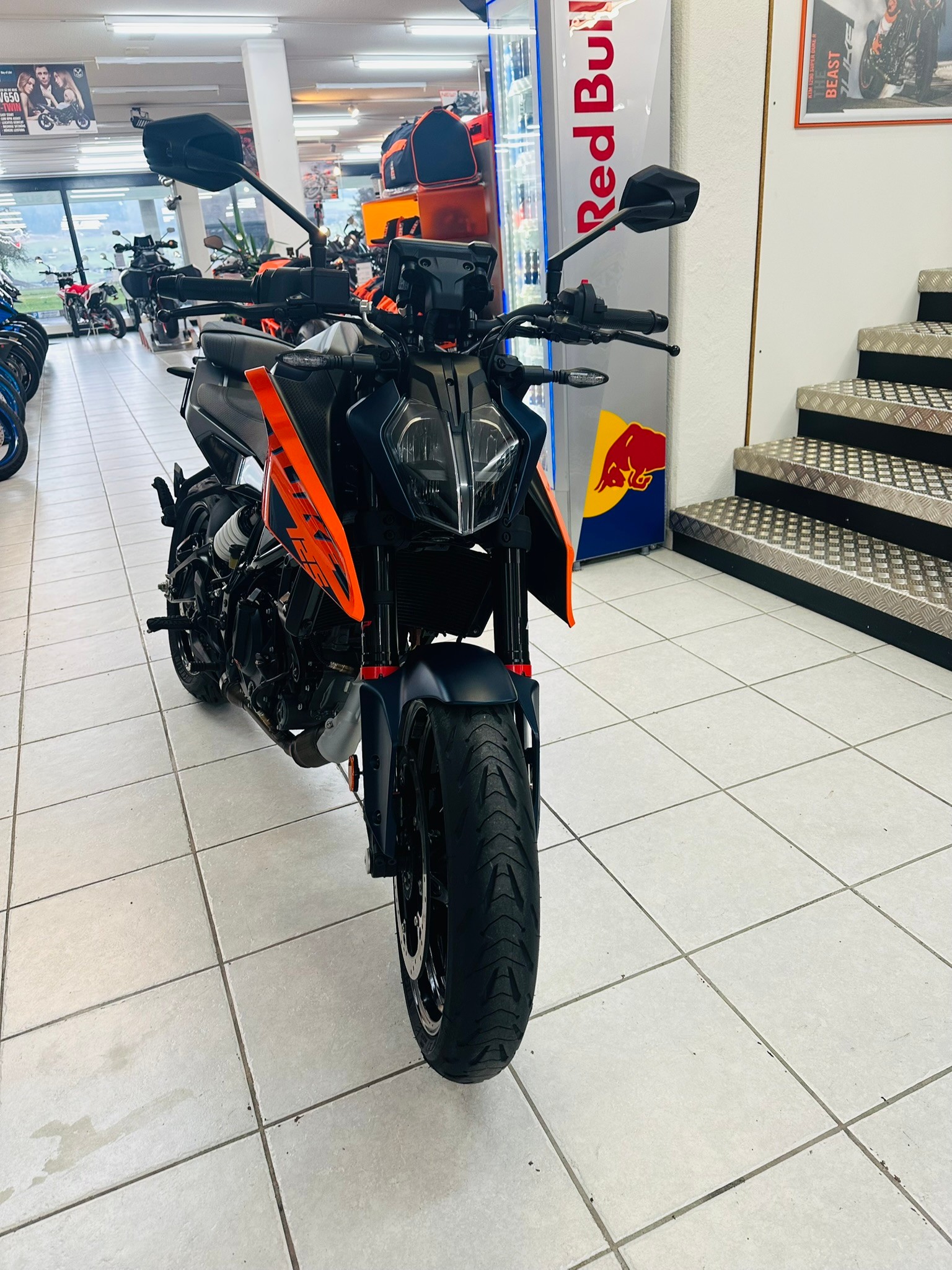 KTM 125 Duke 2024-image-1