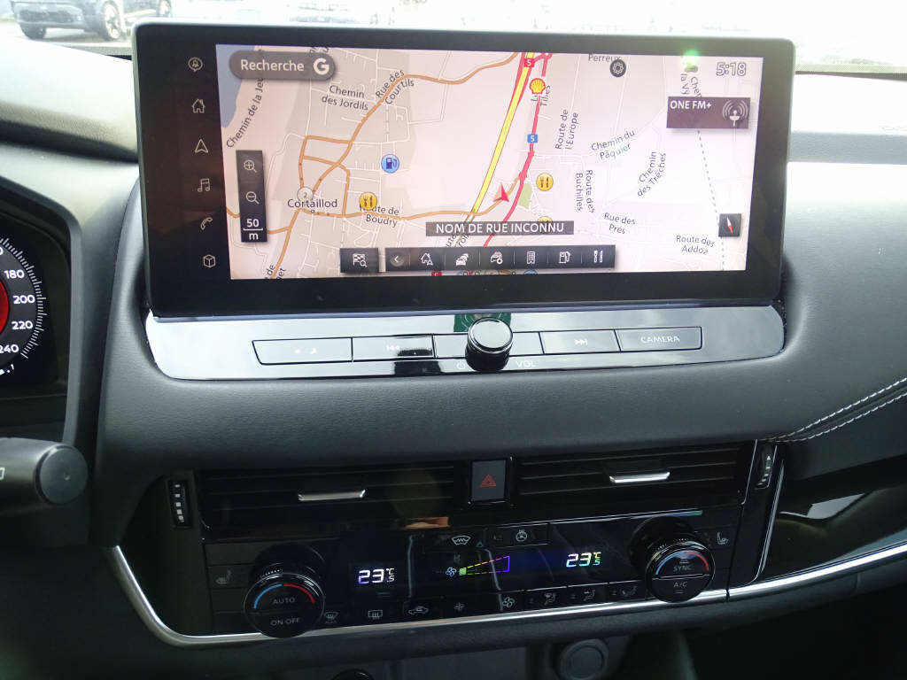 NISSAN Qashqai 1.5 VC-T N-Connecta-image-9
