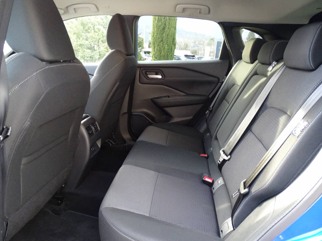 NISSAN Qashqai 1.5 VC-T N-Connecta-image-5