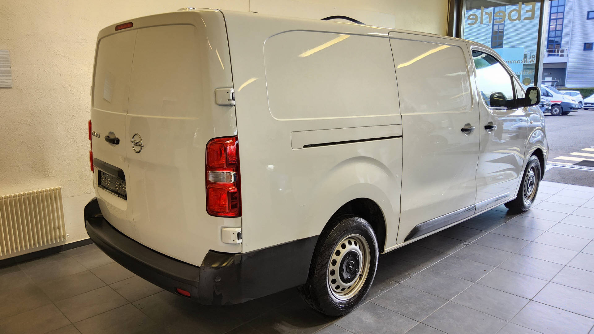 OPEL Vivaro Cargo XL 2.0 D 144 S/S-showroom-element-2