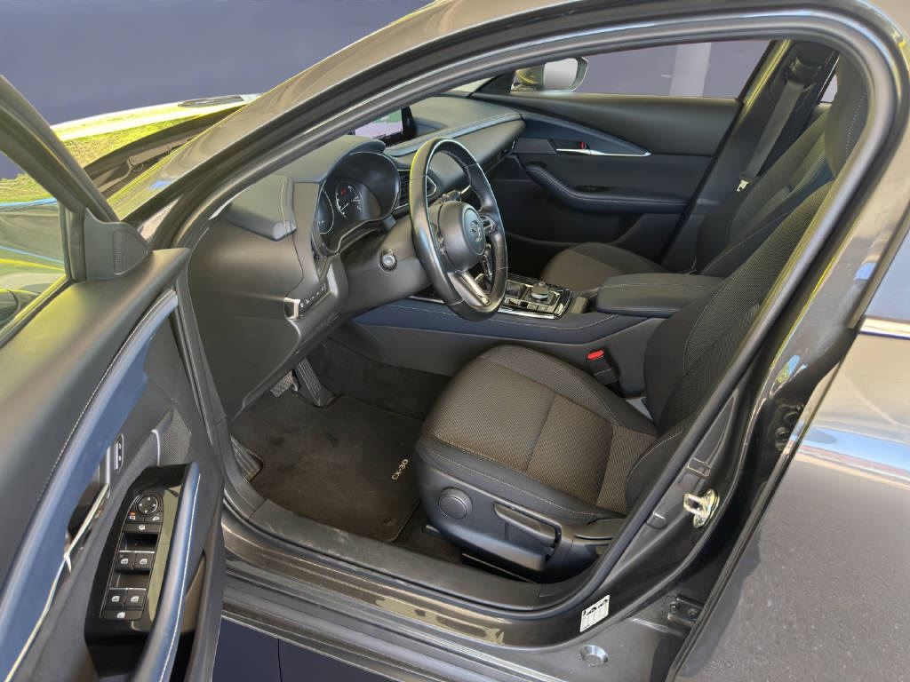 MAZDA CX-30 2.0 180 Revolution-image-9