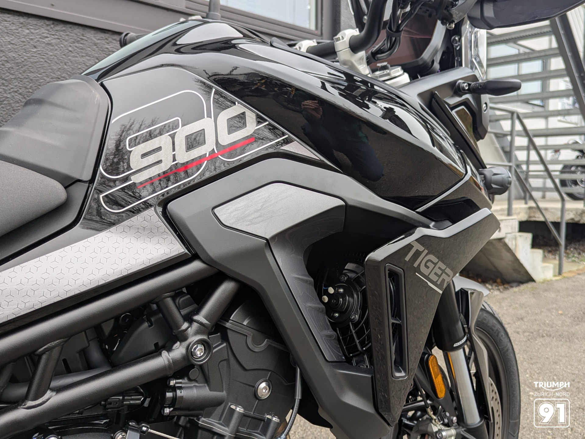 TRIUMPH Tiger 900 GT Pro A2-image-2