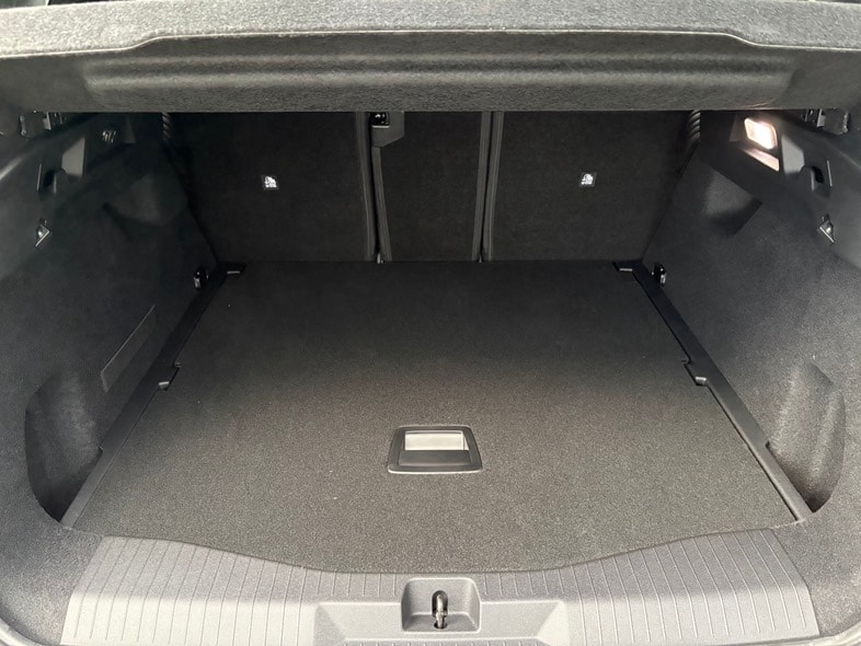 CITROEN C5 Aircross 1.2 Hybrid Plus-image-8