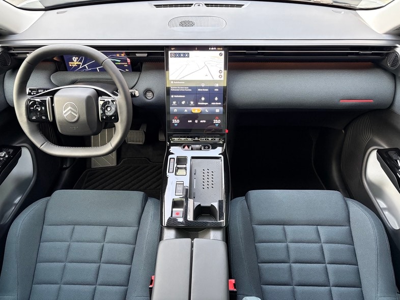 CITROEN C5 Aircross 1.2 Hybrid Plus-image-4