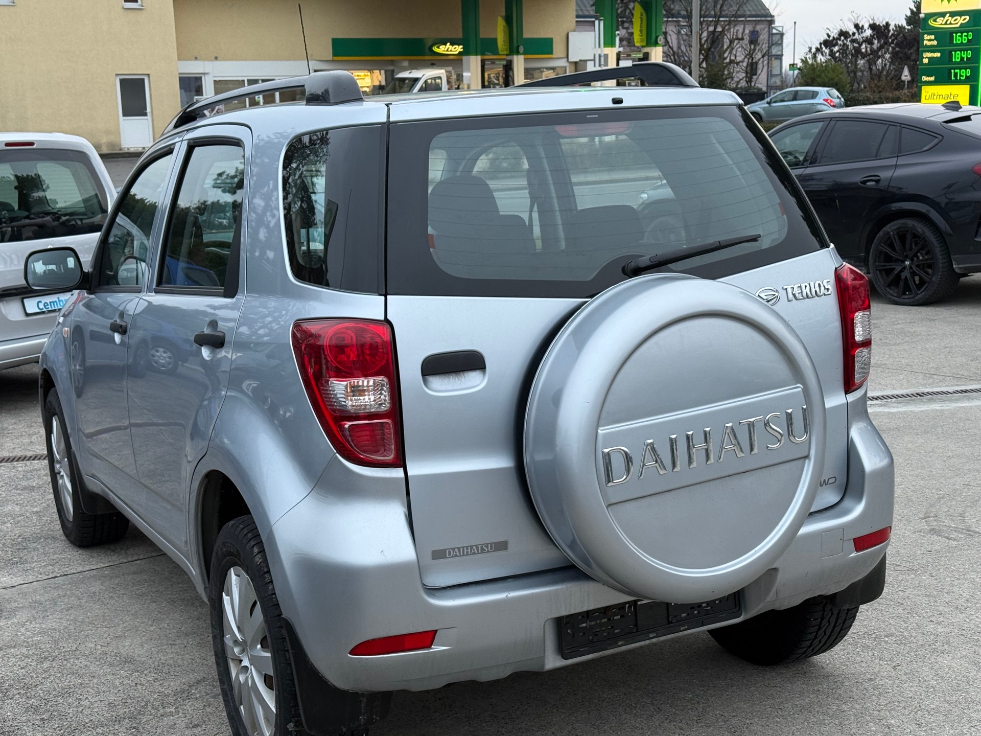 DAIHATSU Terios 1.5 16V SX Edit. 100th Anniversary 4WD Aut.-image-6