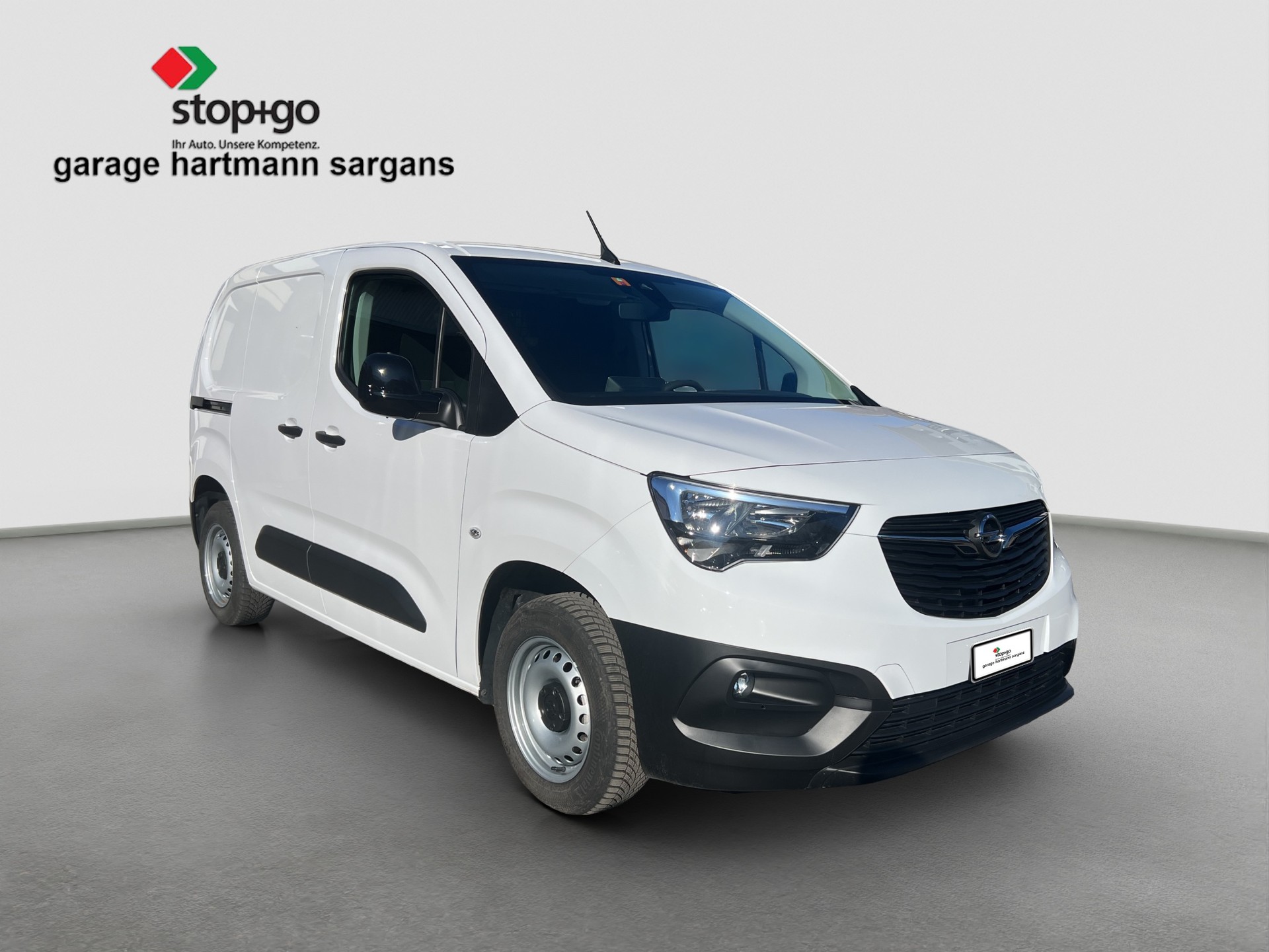 OPEL Combo Cargo 1.2 start/stop Blitz-image-1