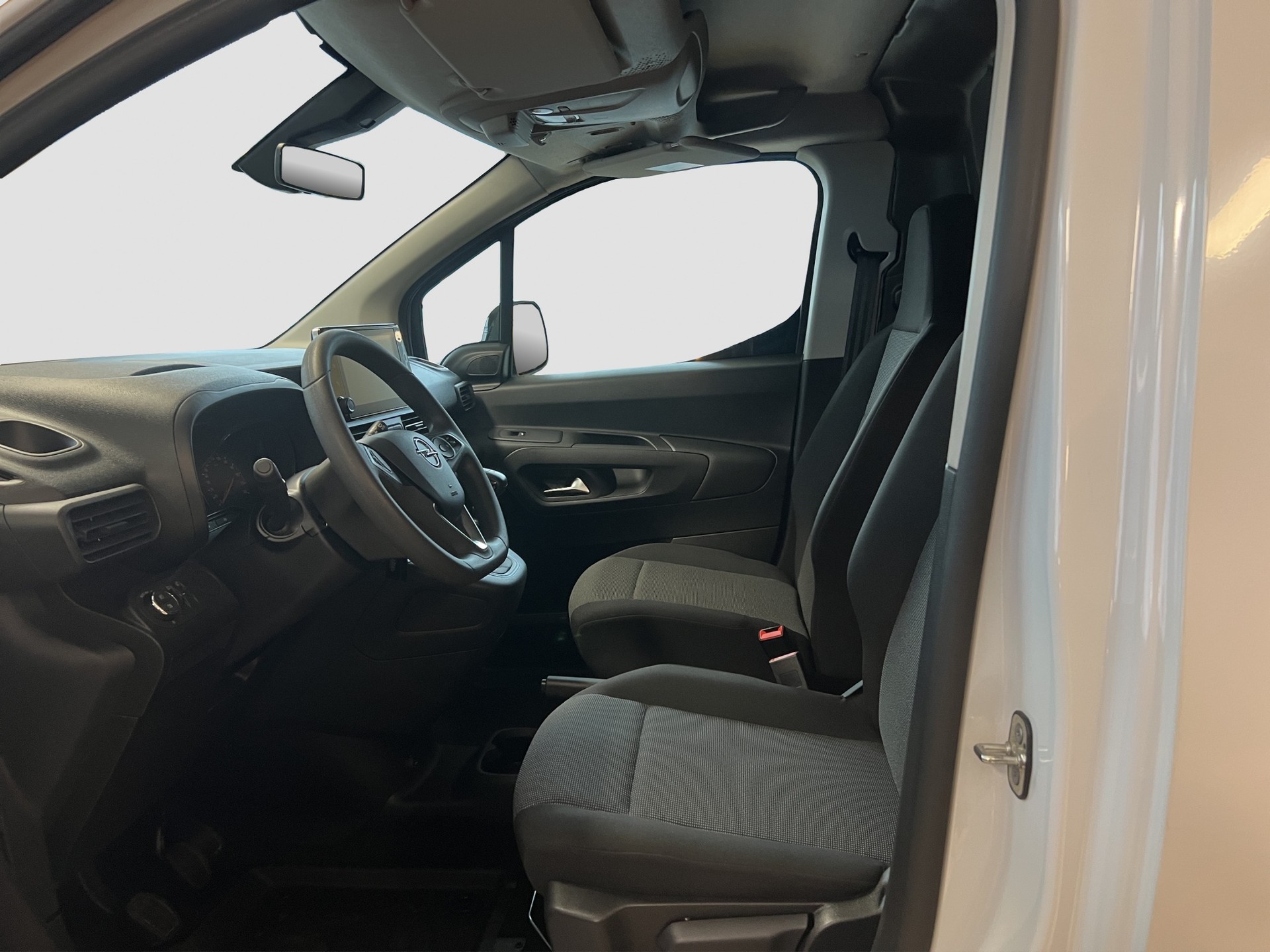 OPEL Combo Cargo 1.2 start/stop Blitz-image-8
