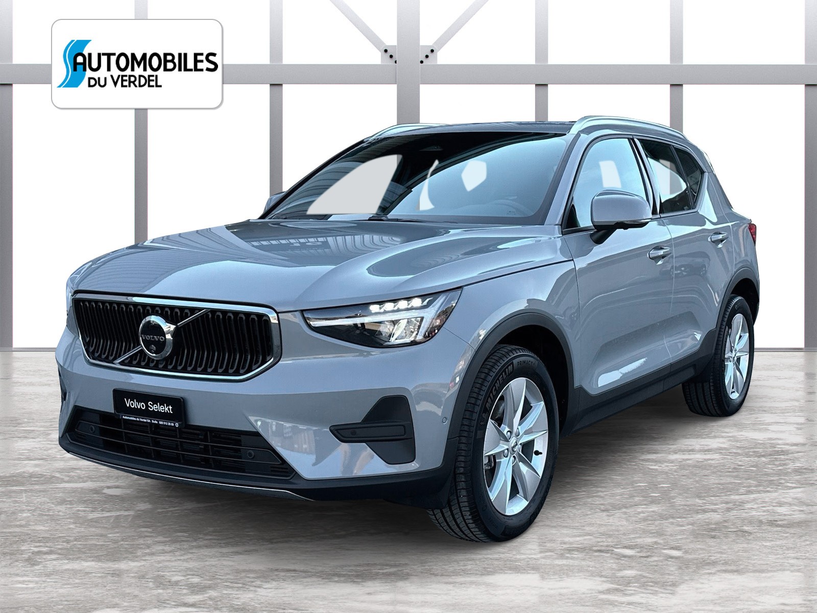 VOLVO XC40 2.0 B3 MH Core