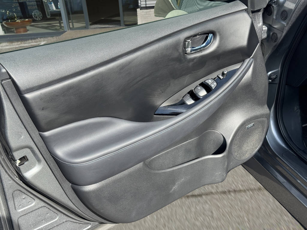 NISSAN Leaf Tekna 217 ch-image-17
