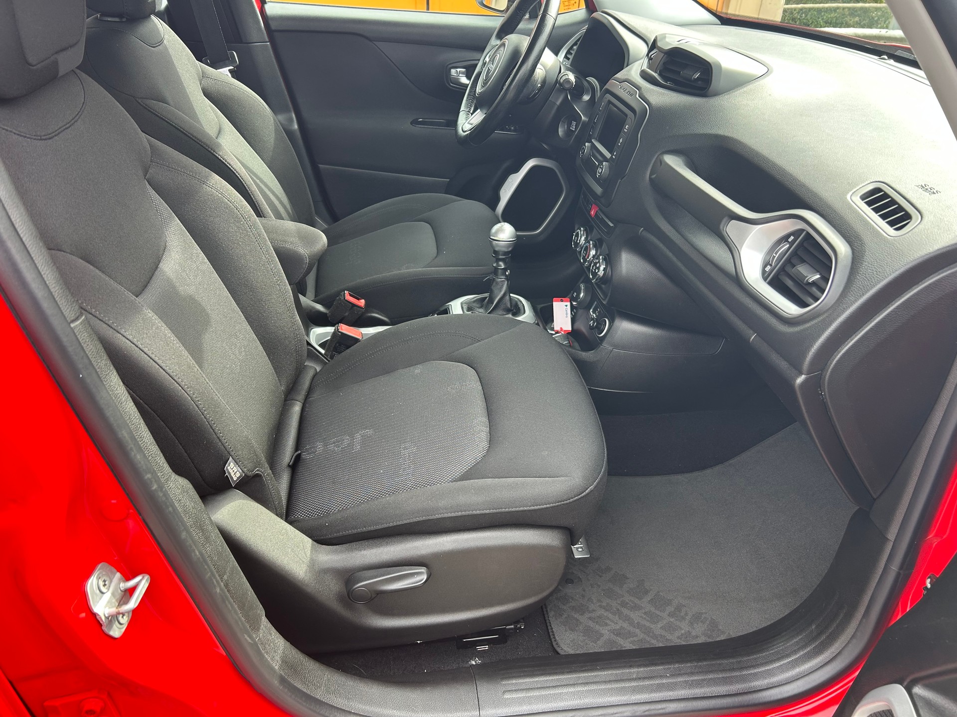 JEEP Renegade 2.0 CRD Longtitude AWD-image-6