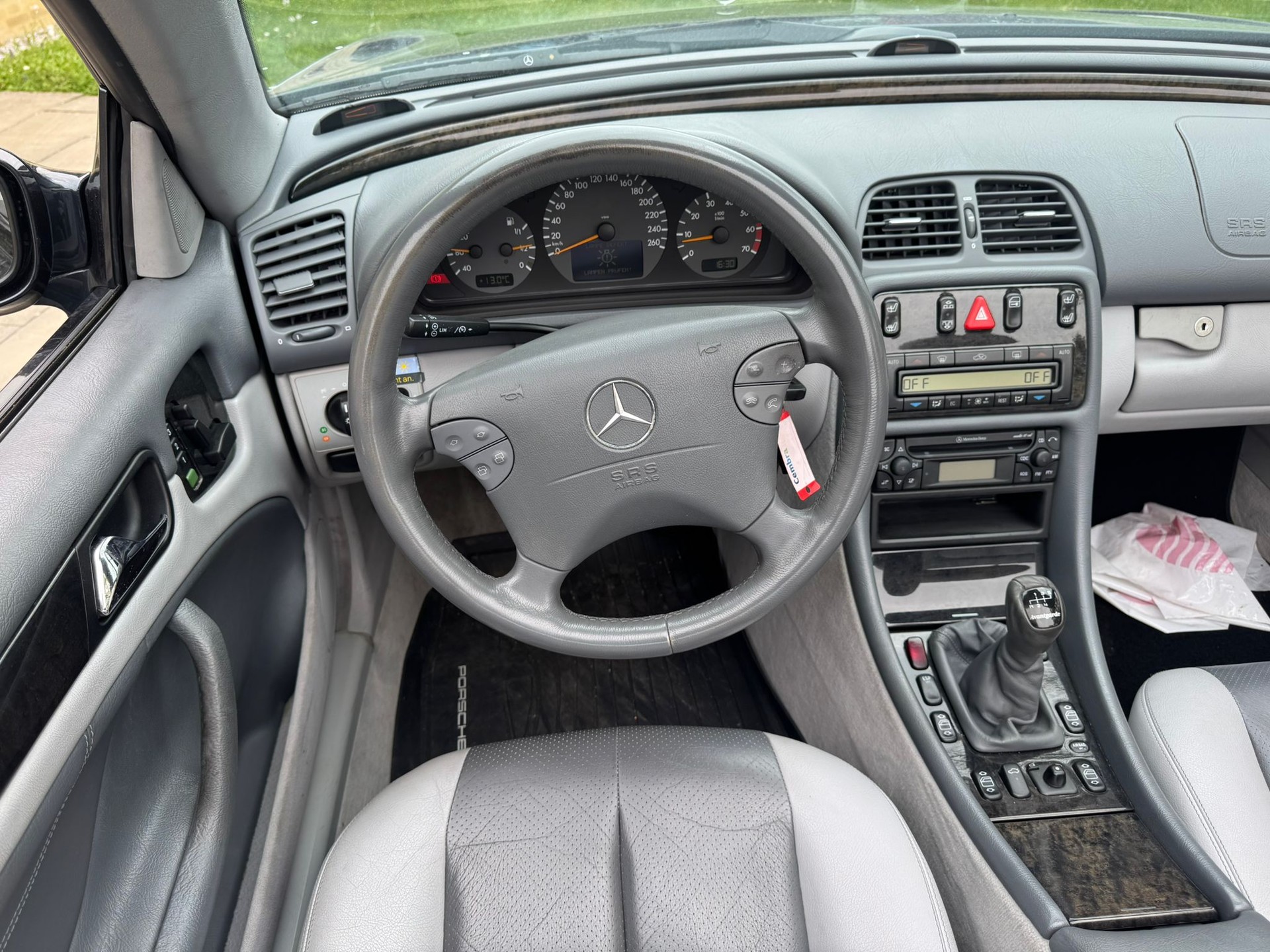 MERCEDES-BENZ CLK 230 K Avantgarde-image-11