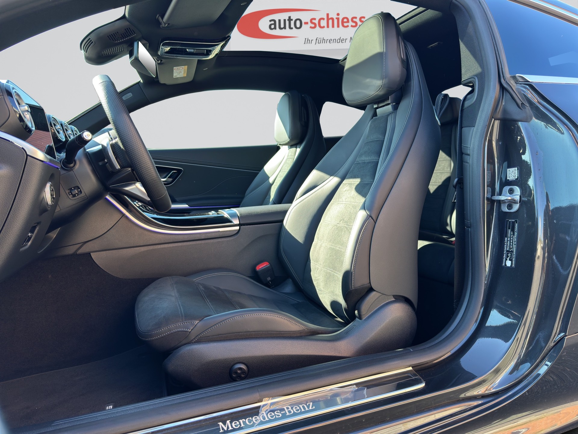 MERCEDES-BENZ CLE 200 AMG 9G-Tronic-image-5