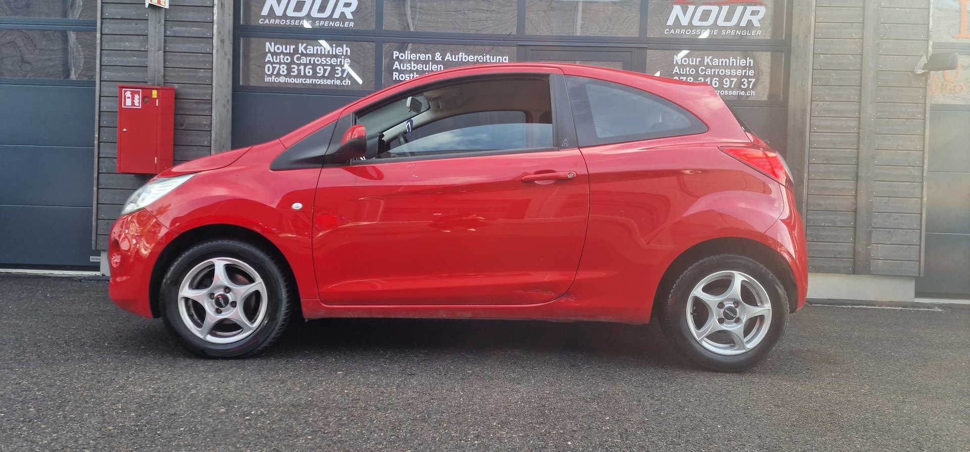 FORD KA 1.25 Titanium-image-6