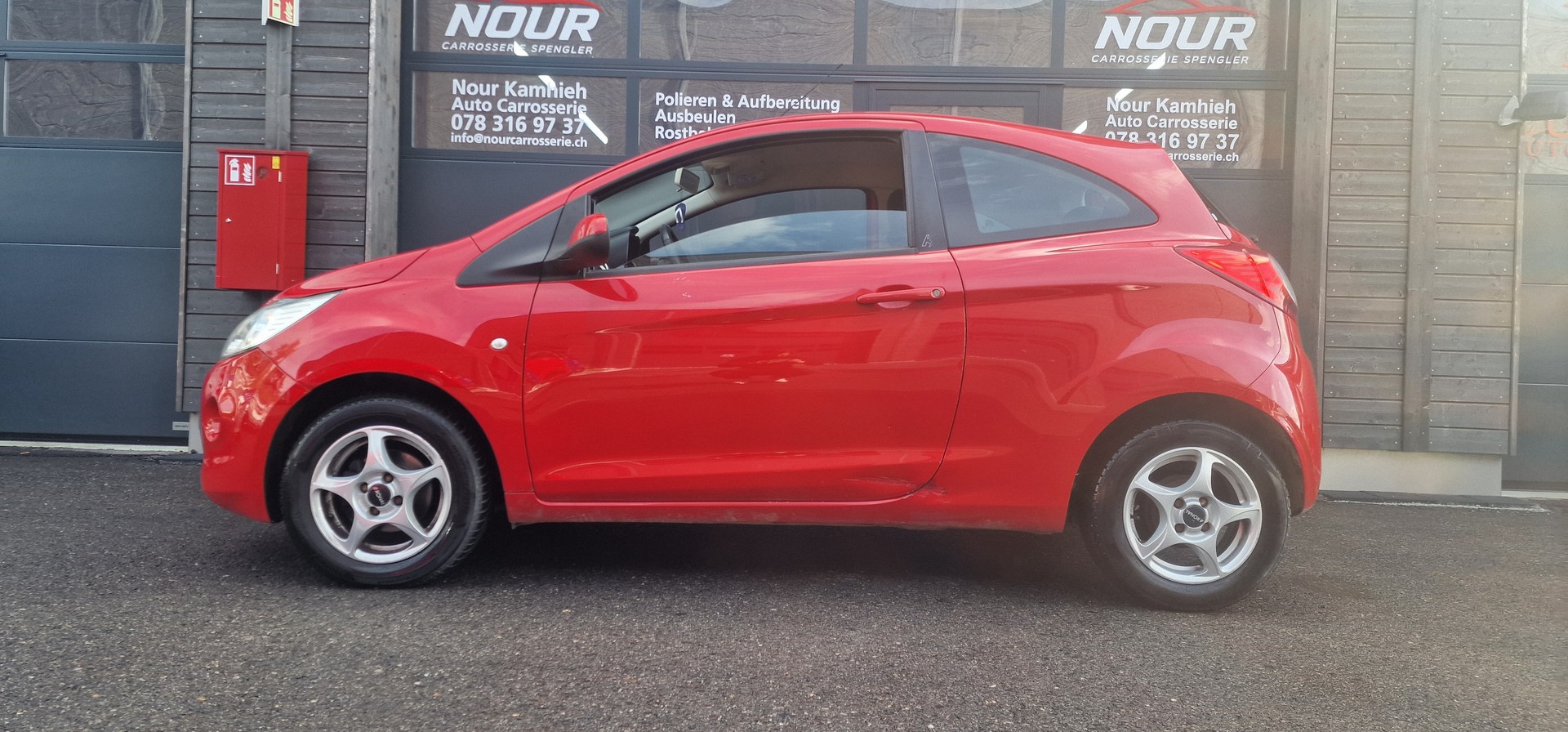 FORD KA 1.25 Titanium-image-5