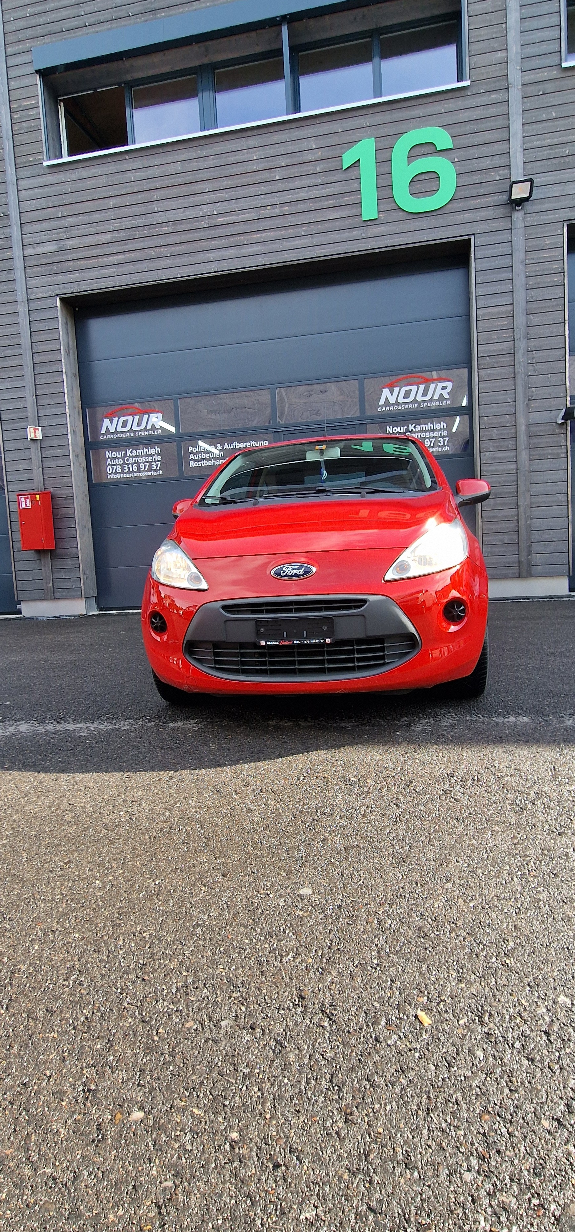 FORD KA 1.25 Titanium-image-2