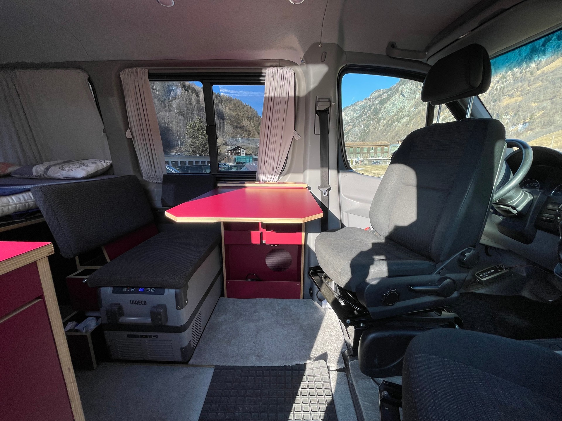 MERCEDES-BENZ Sprinter 216 CDI-image-9