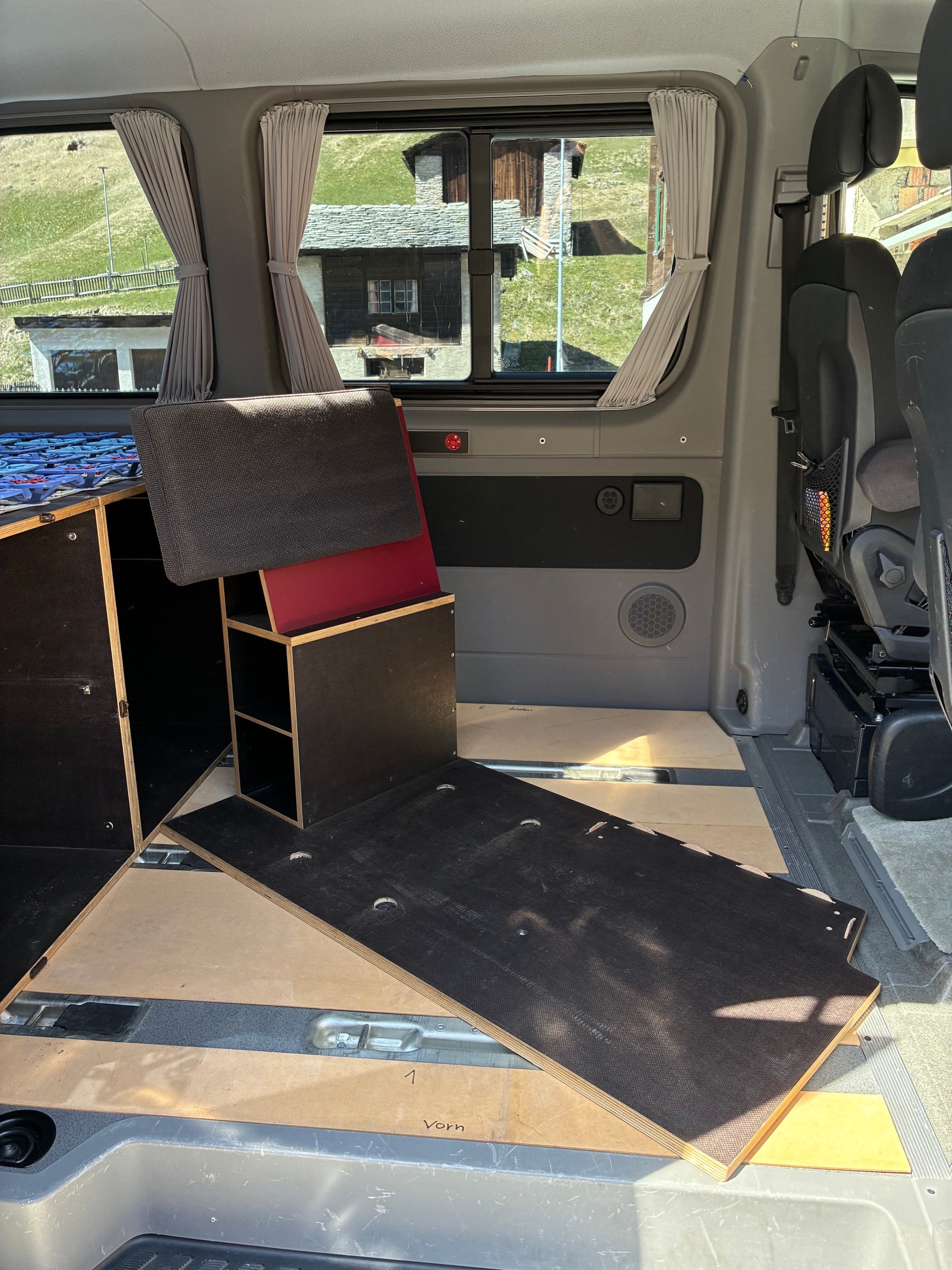 MERCEDES-BENZ Sprinter 216 CDI-image-19