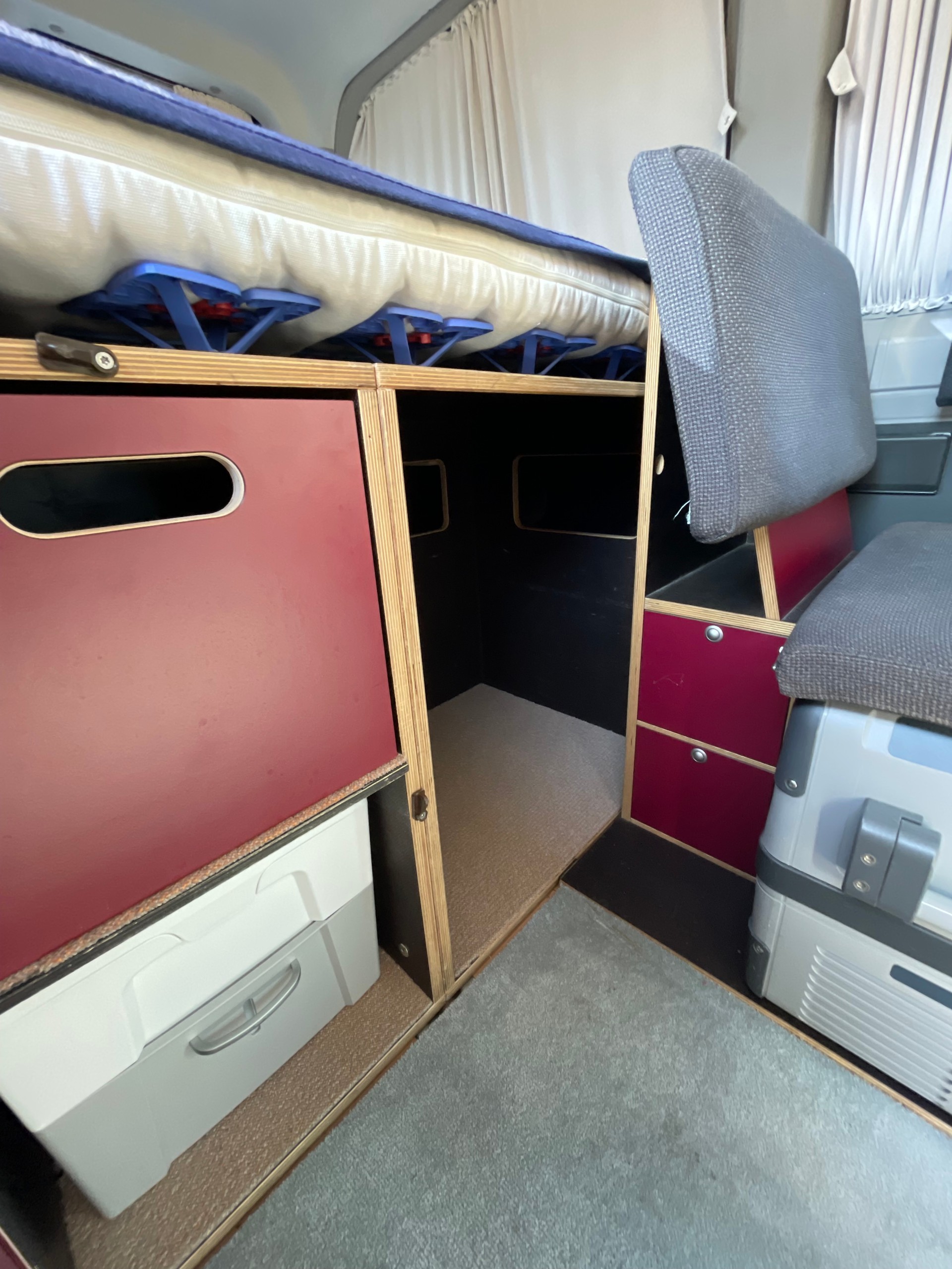 MERCEDES-BENZ Sprinter 216 CDI-image-17