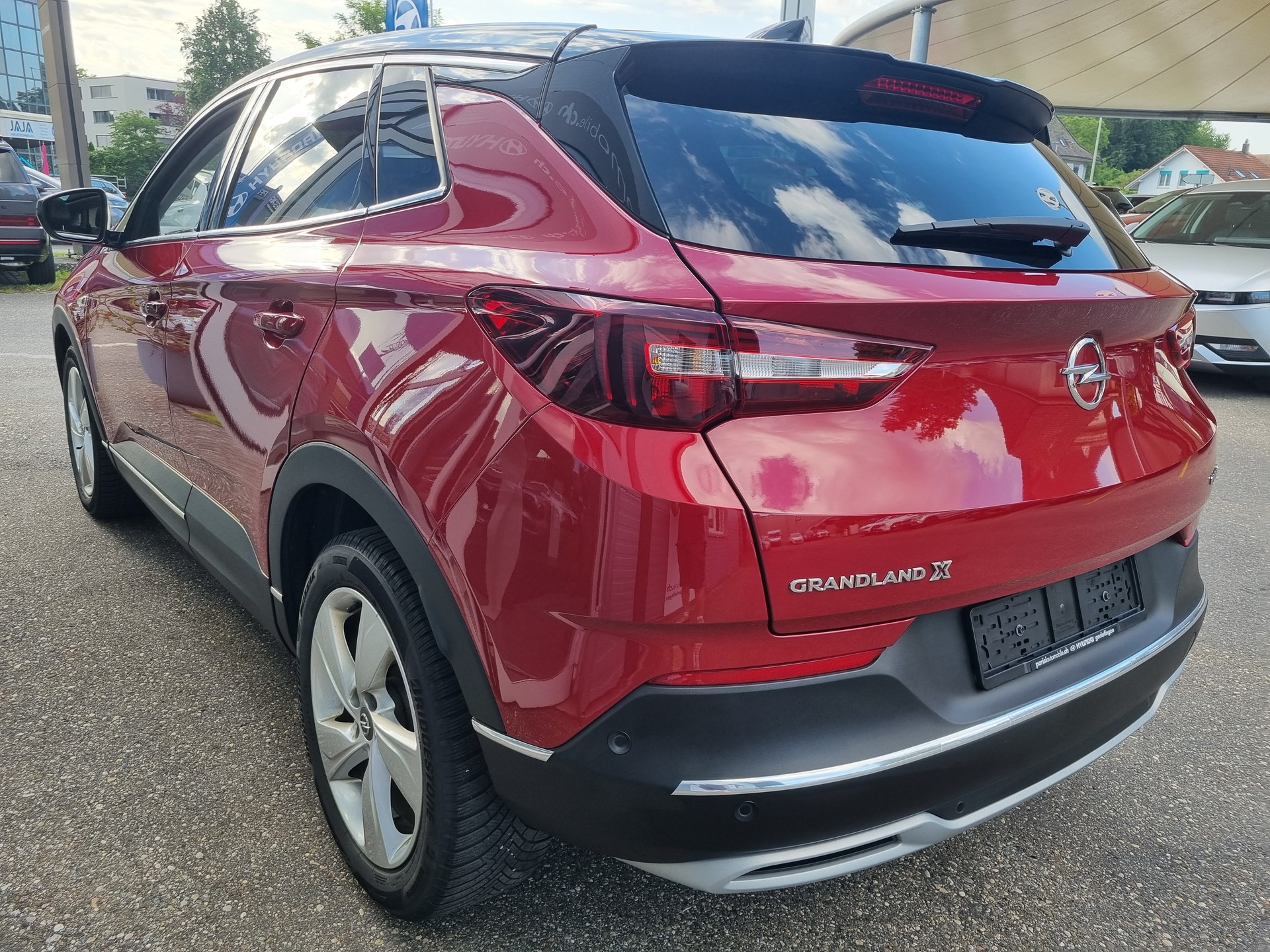 OPEL Grandland X 1.6 TP Ultimate Automatik-image-6